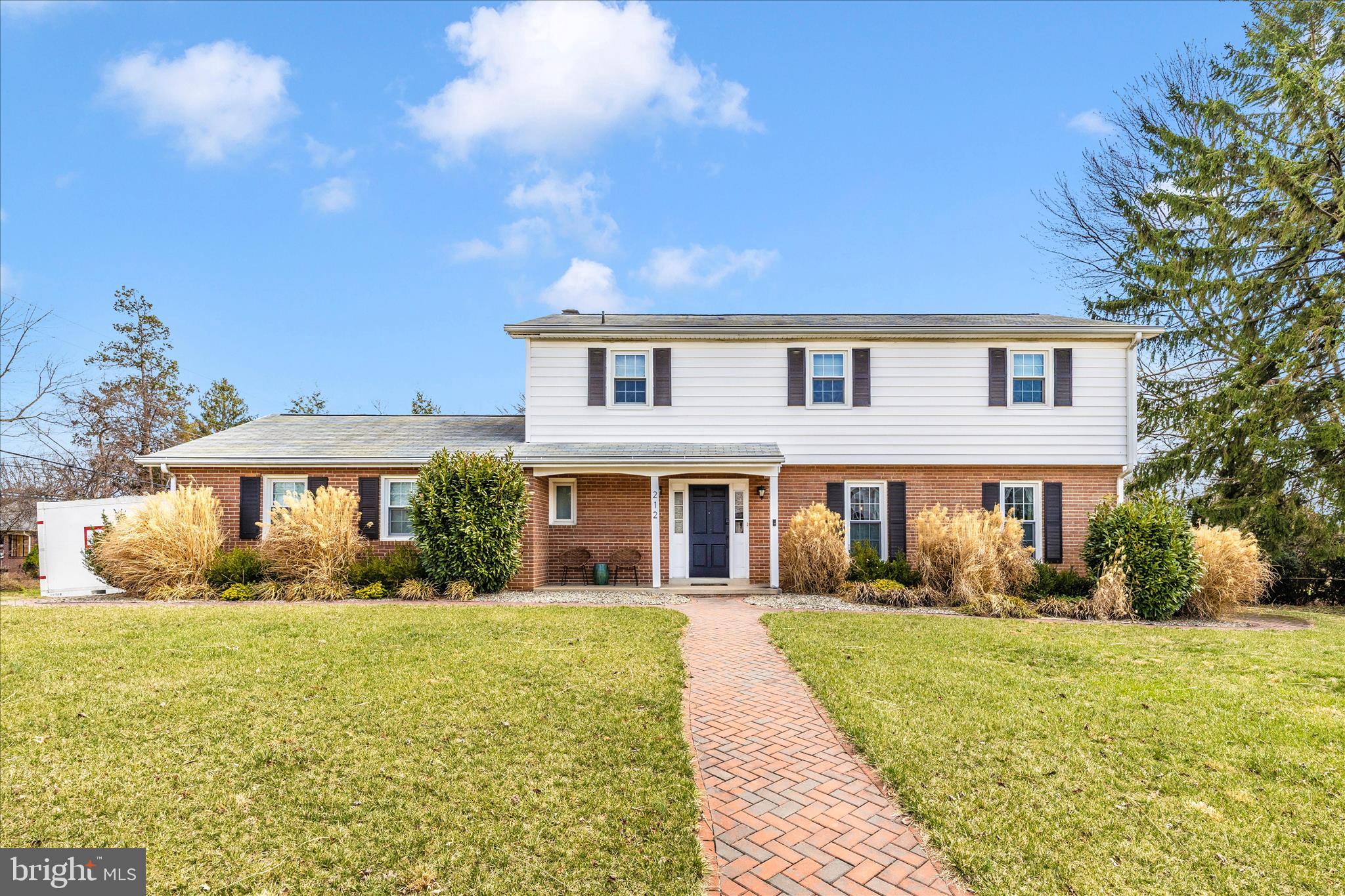 ROCK CREEK ESTATES - Residential