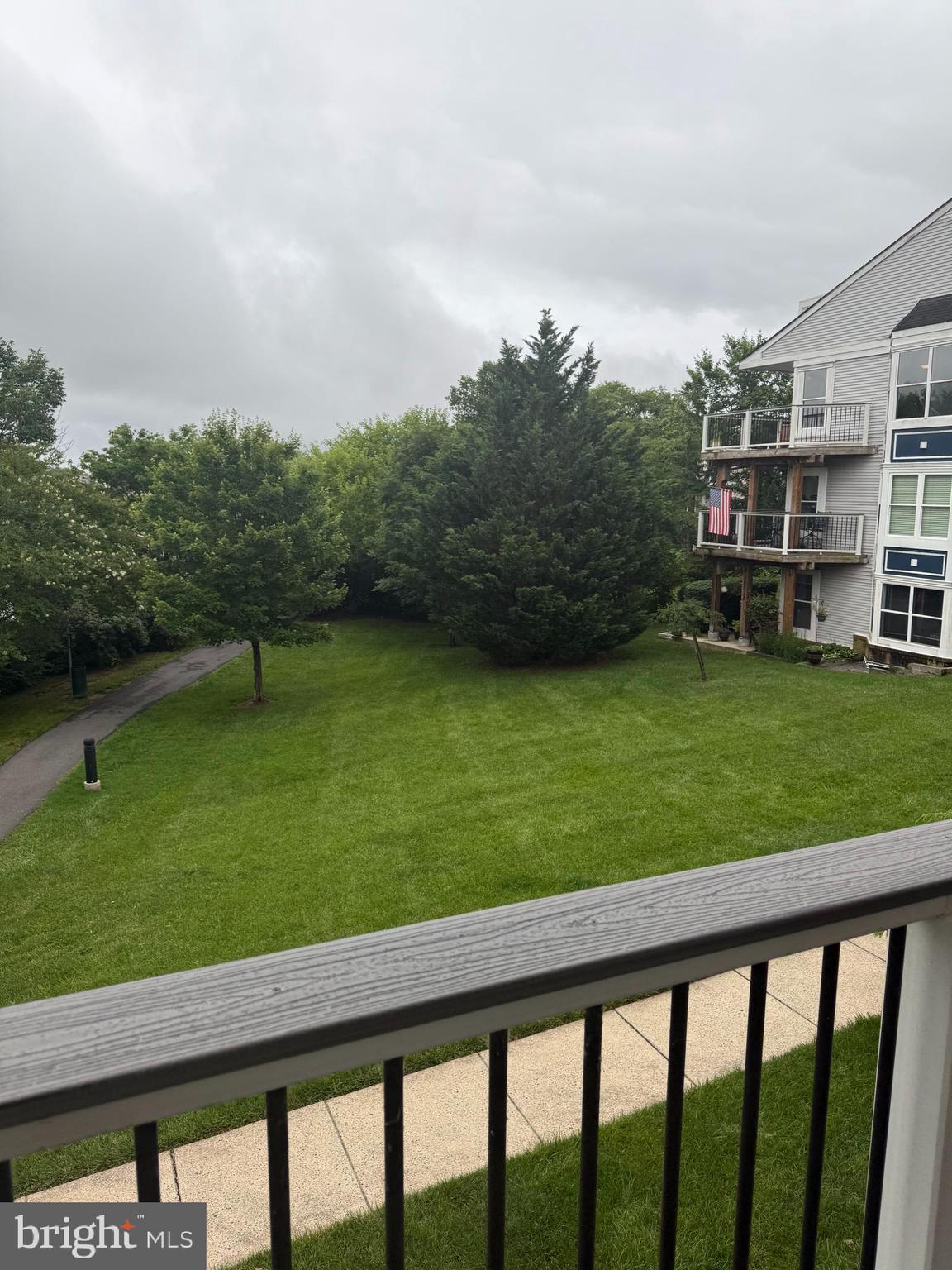 ASHBROOK VILLAGE - Residential Lease