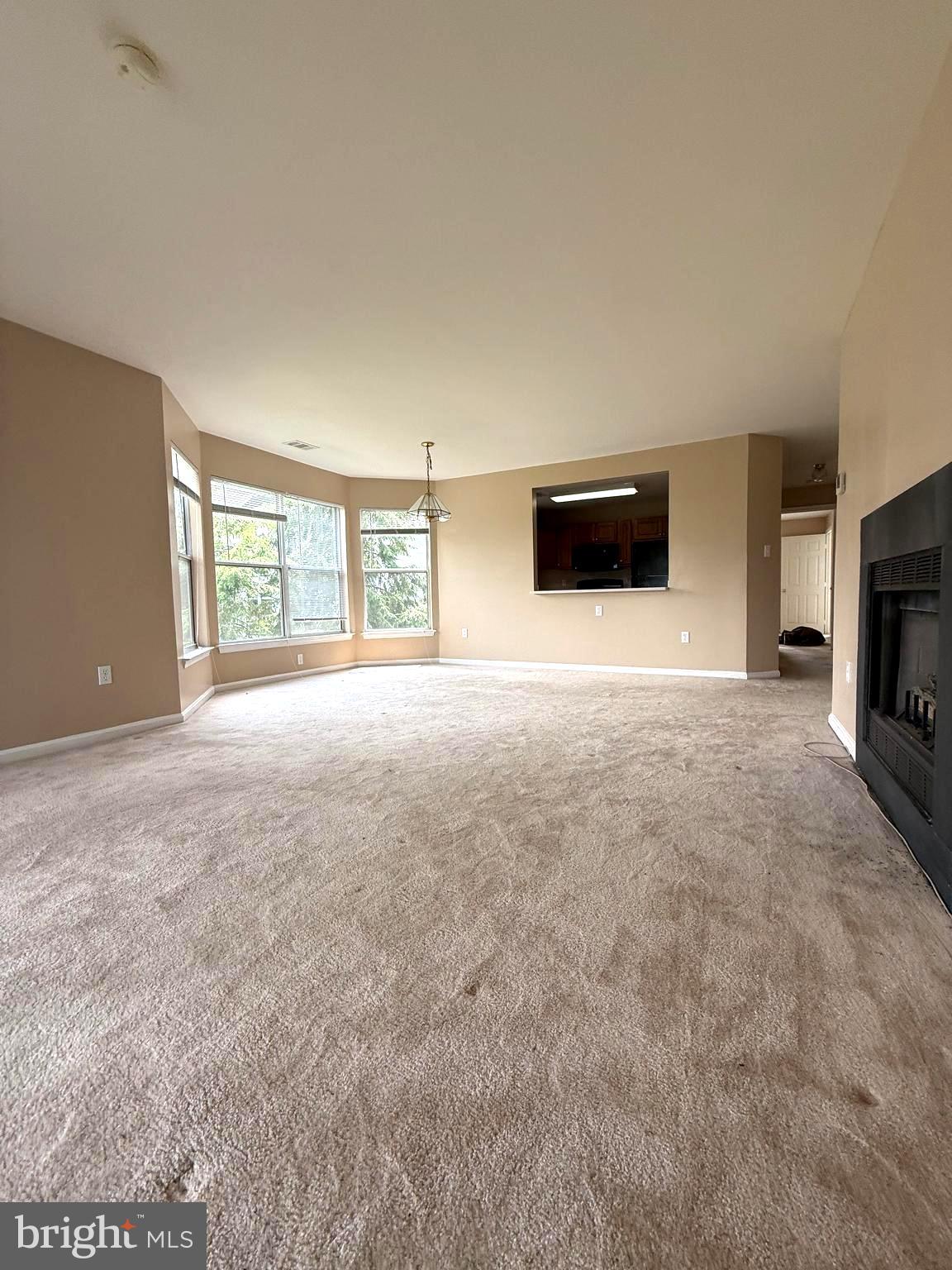 ASHBROOK VILLAGE - Residential Lease