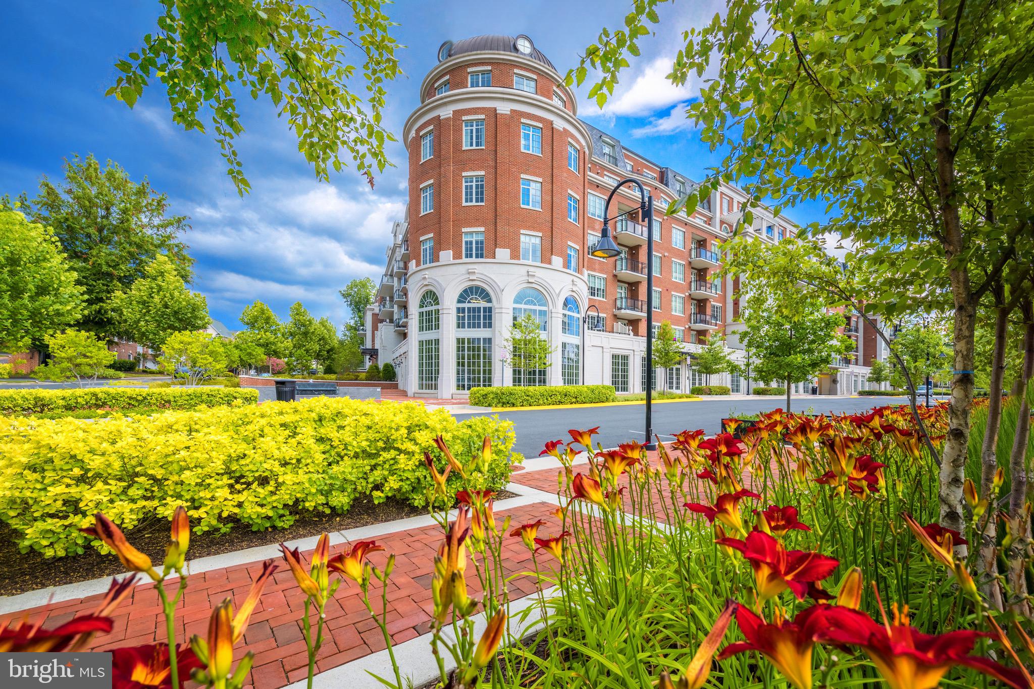 THE SIGNET - Residential