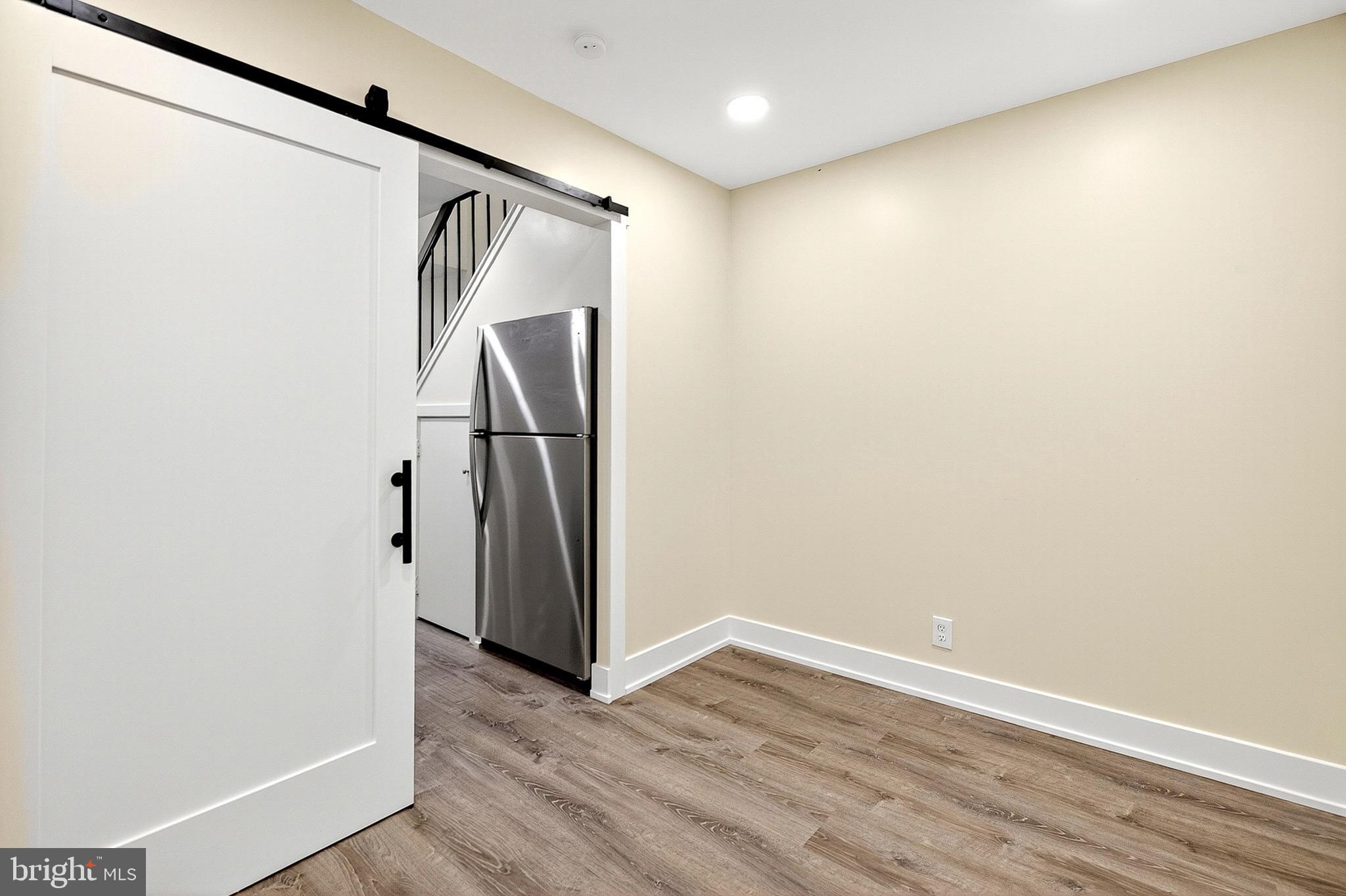 SUMMIT HOUSE - Residential