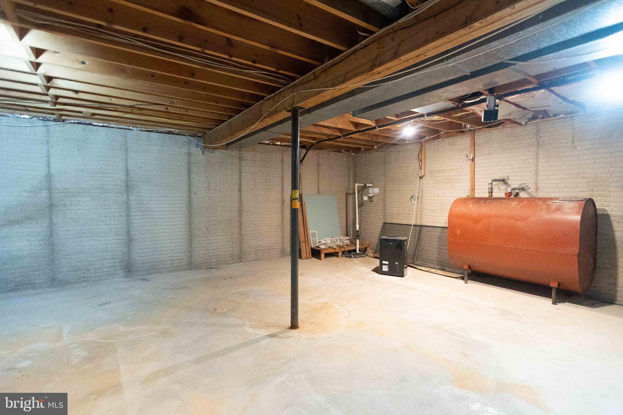 HAMPSTEAD - Residential