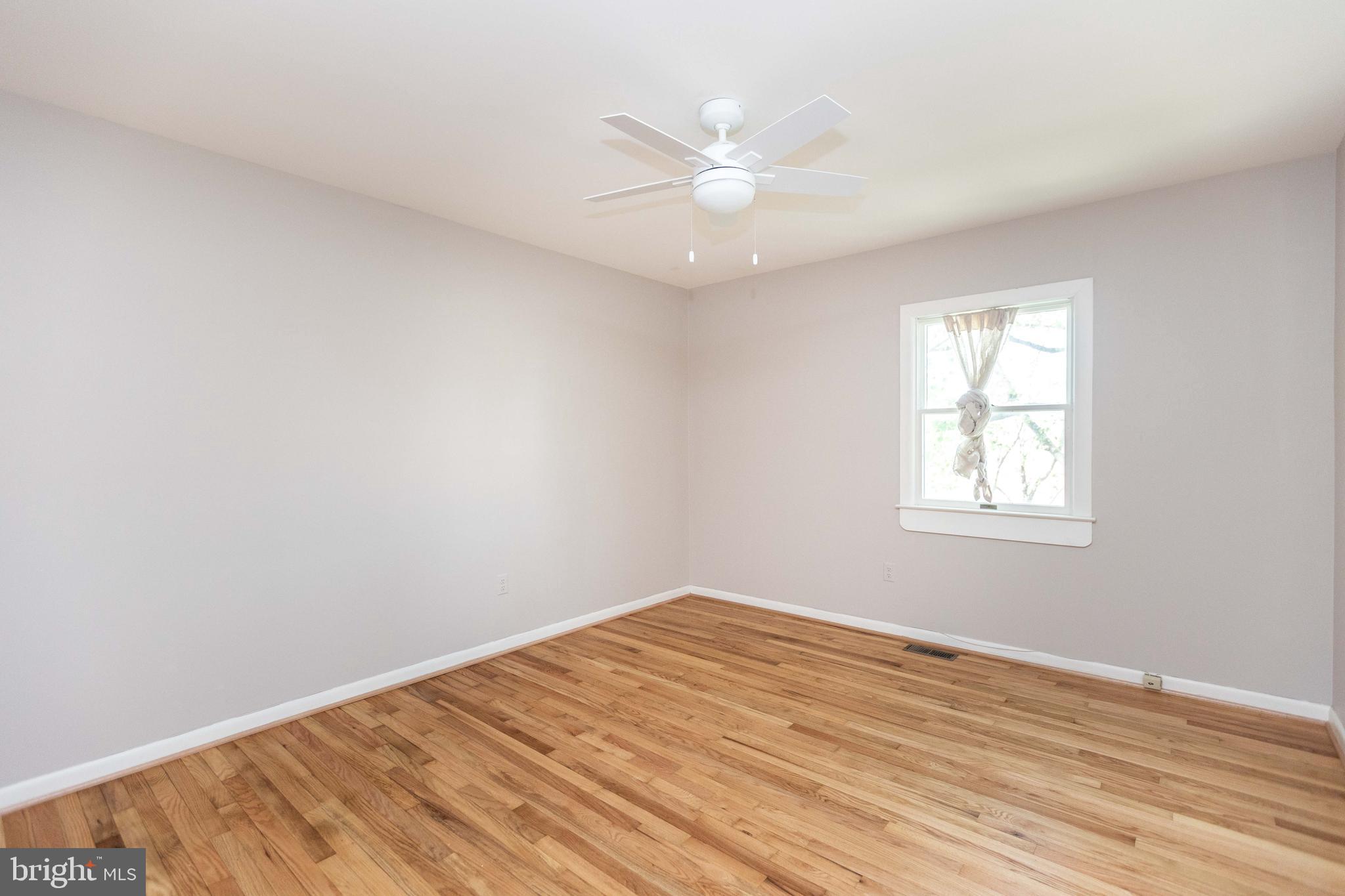 HAMPSTEAD - Residential