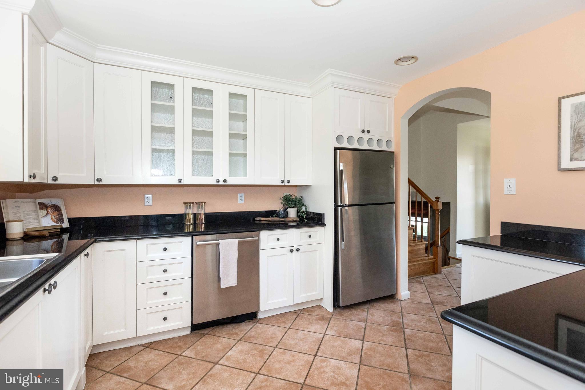 HAMPSTEAD - Residential