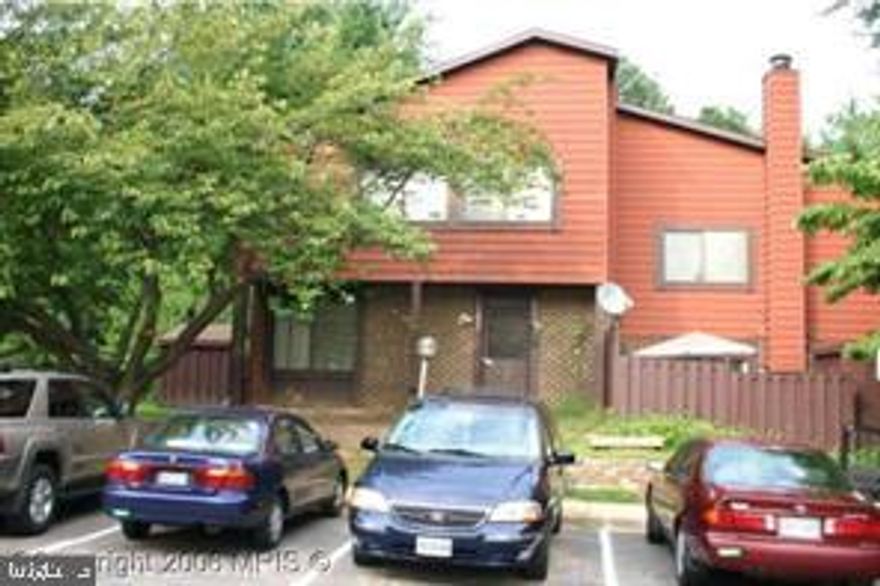 HOUSE IS SOLD AS-IS, 4 BEDROOM WITH 2.5 BATHS IN GERMANTOWN PARK...HARD TO FIND 4 BEDROOM TOWNHOUSE, PATIO, BUYER CAN BRING YOUR OWN IDEA TO UPDATE THE HOUSE,  THE  HOUSE HAS GOOD BONE AND WAITING FOR THE BUYER.