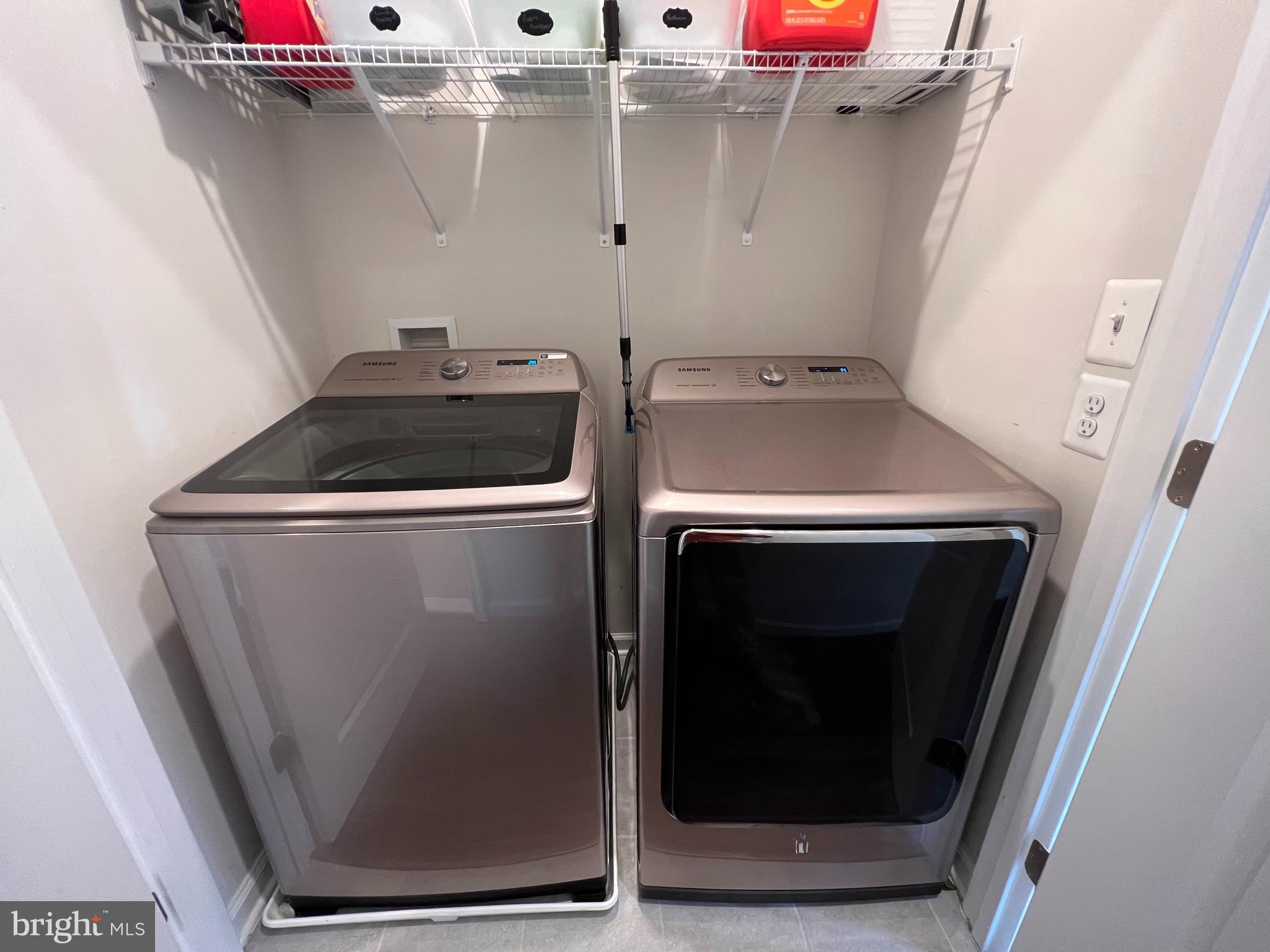 CLOVERLEAF CENTER - Residential Lease