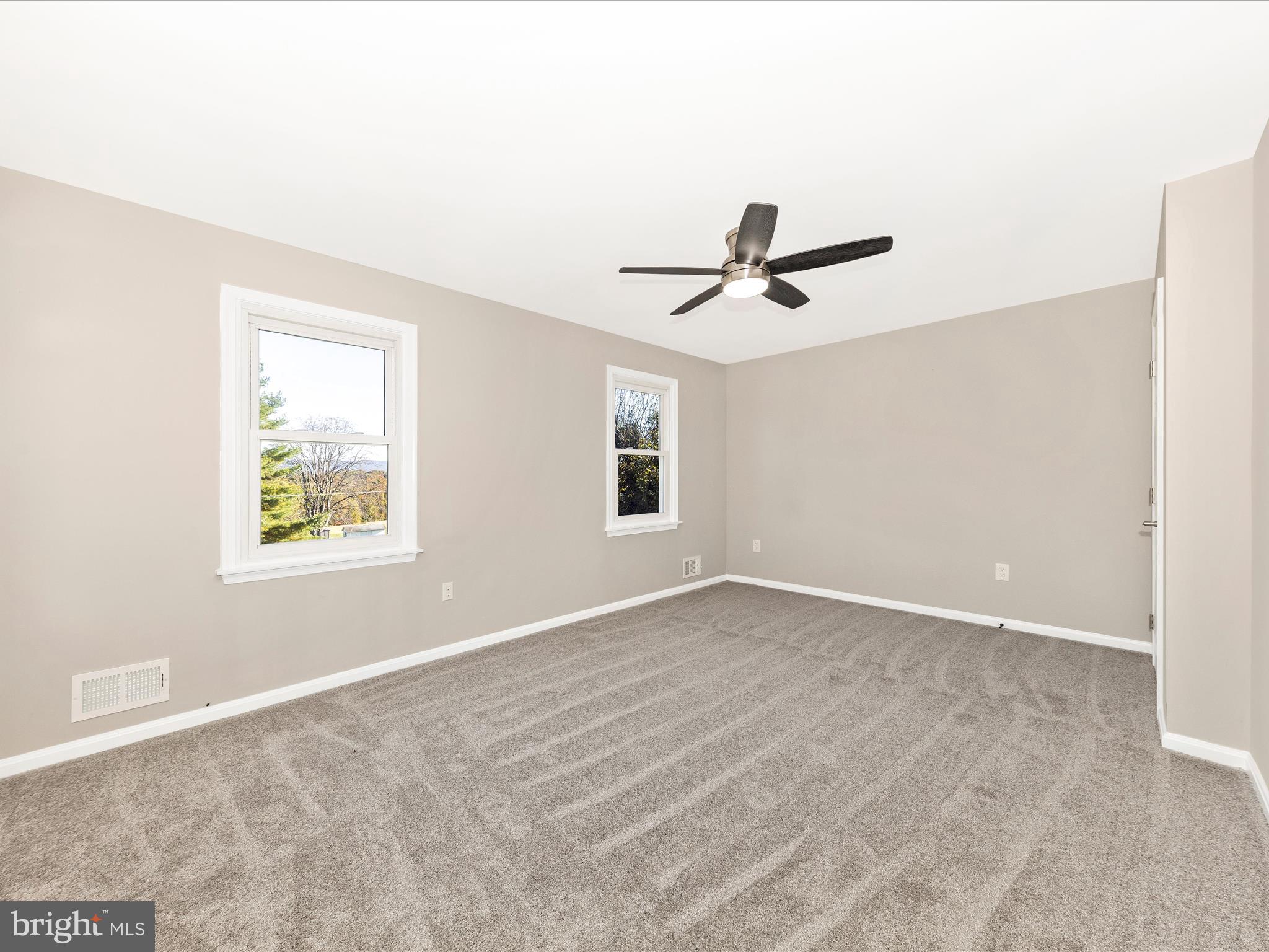 VALLEY OVERLOOK - Residential