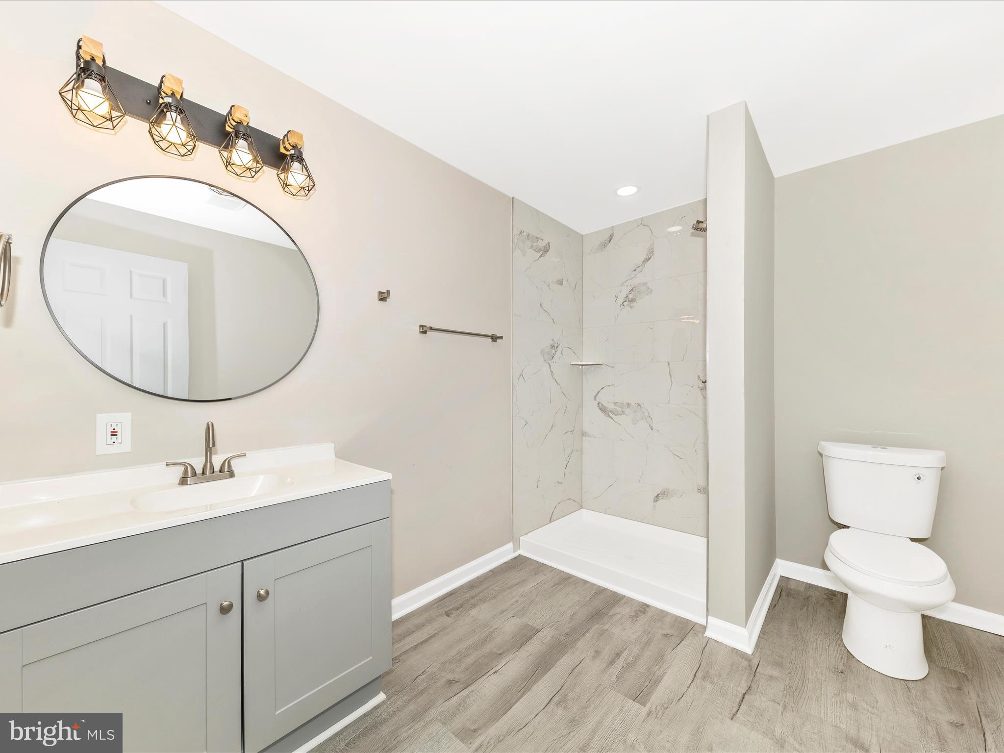 VALLEY OVERLOOK - Residential