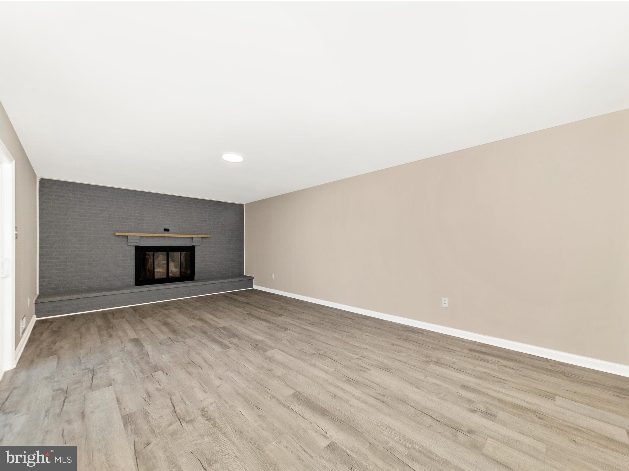 VALLEY OVERLOOK - Residential