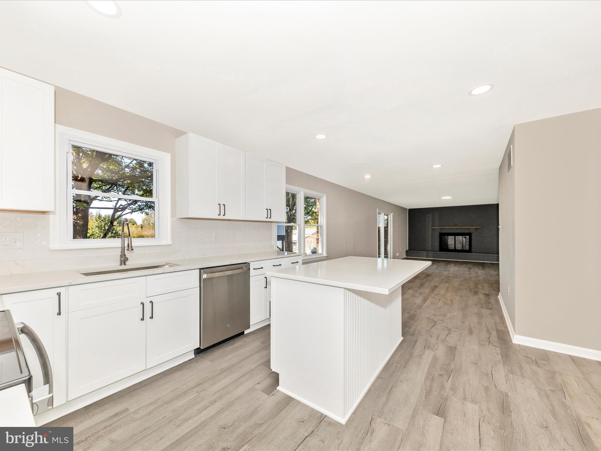 VALLEY OVERLOOK - Residential