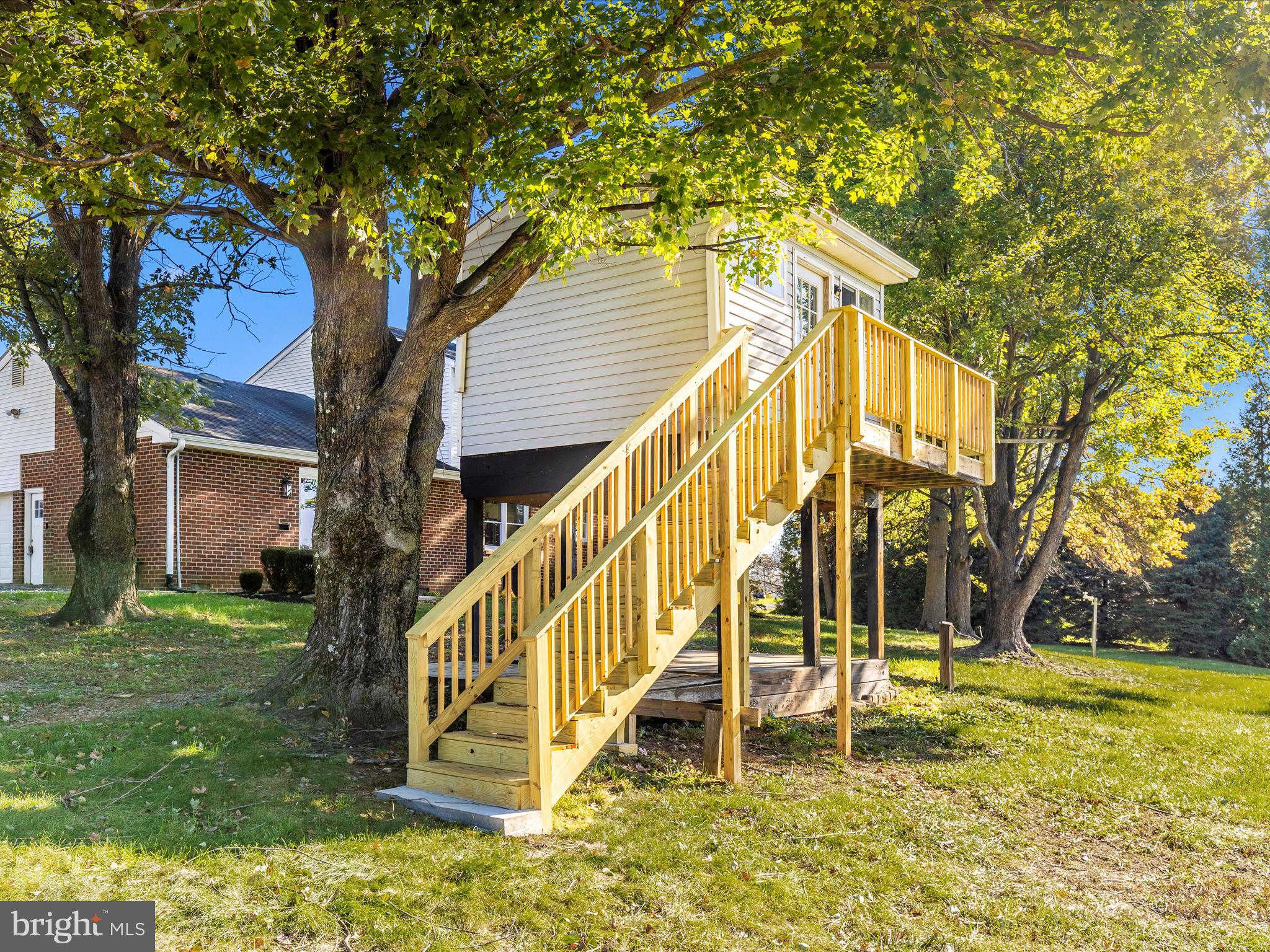 VALLEY OVERLOOK - Residential