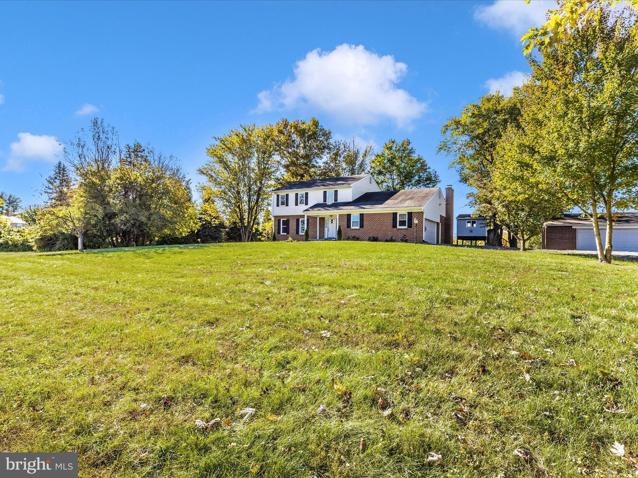 VALLEY OVERLOOK - Residential