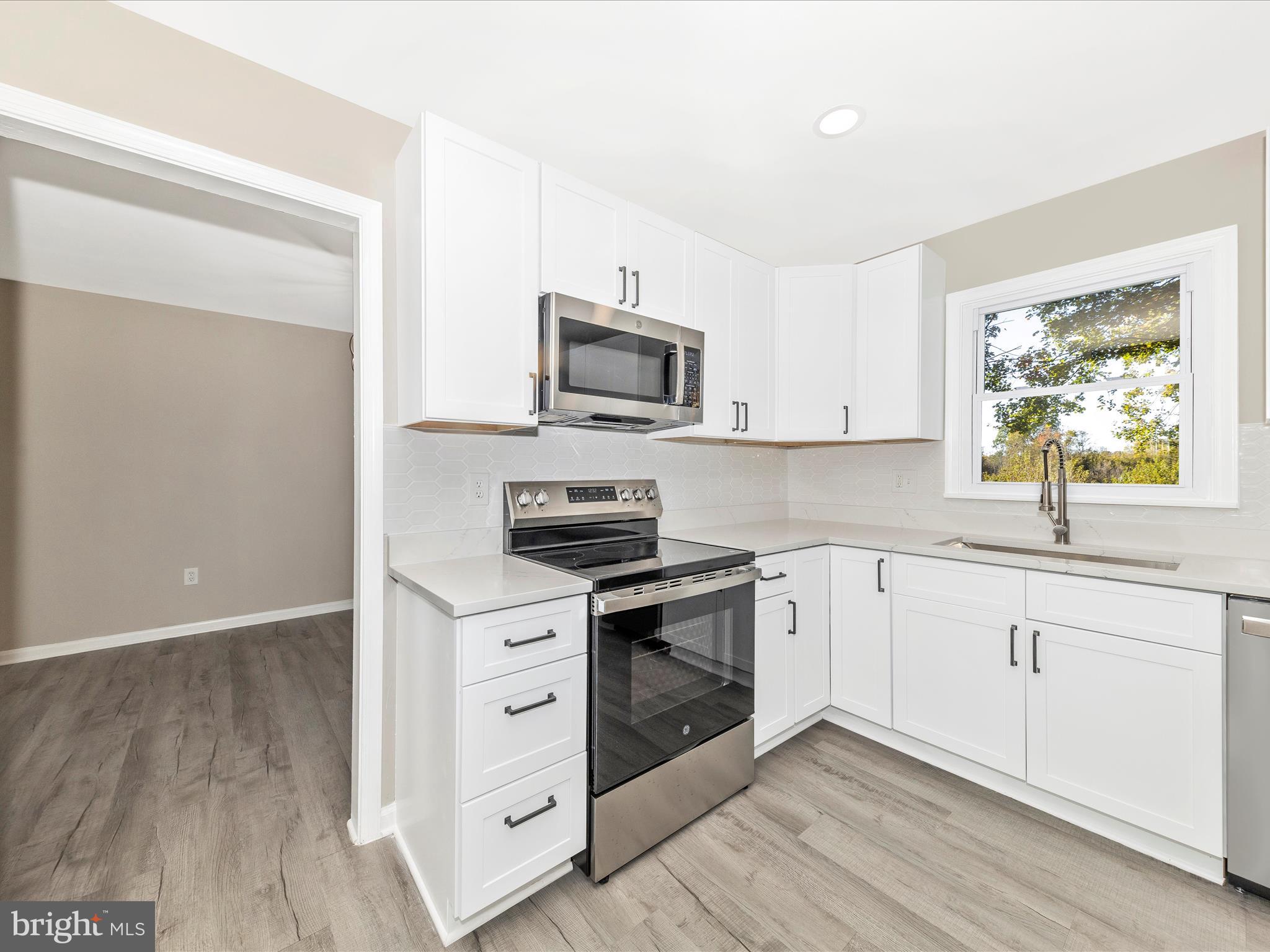 VALLEY OVERLOOK - Residential