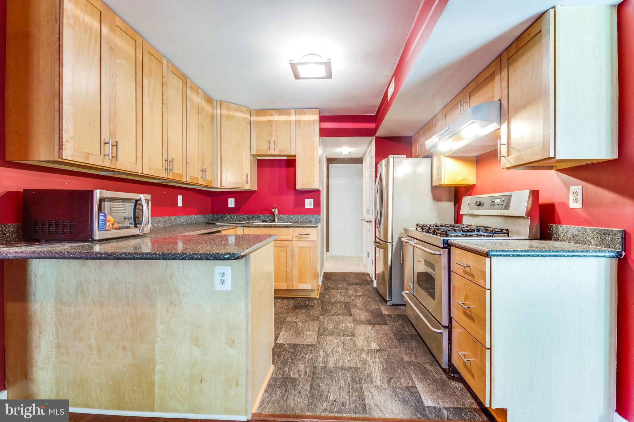 SOUTHGATE - Residential