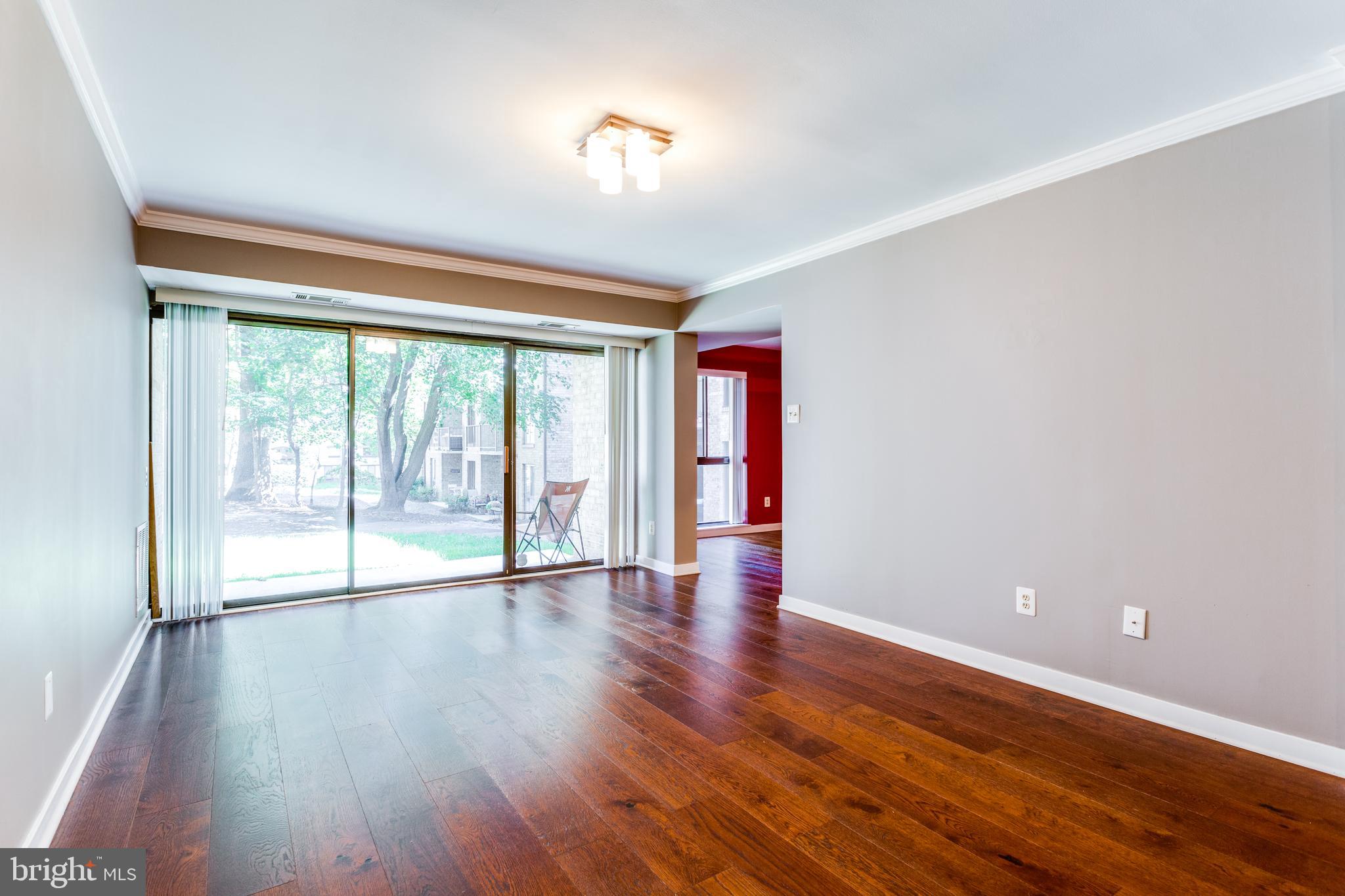 SOUTHGATE - Residential