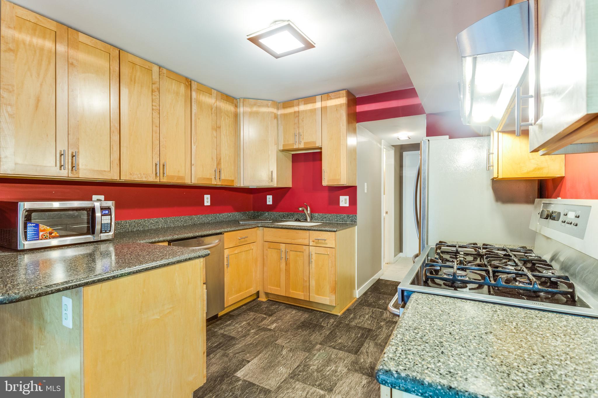 SOUTHGATE - Residential