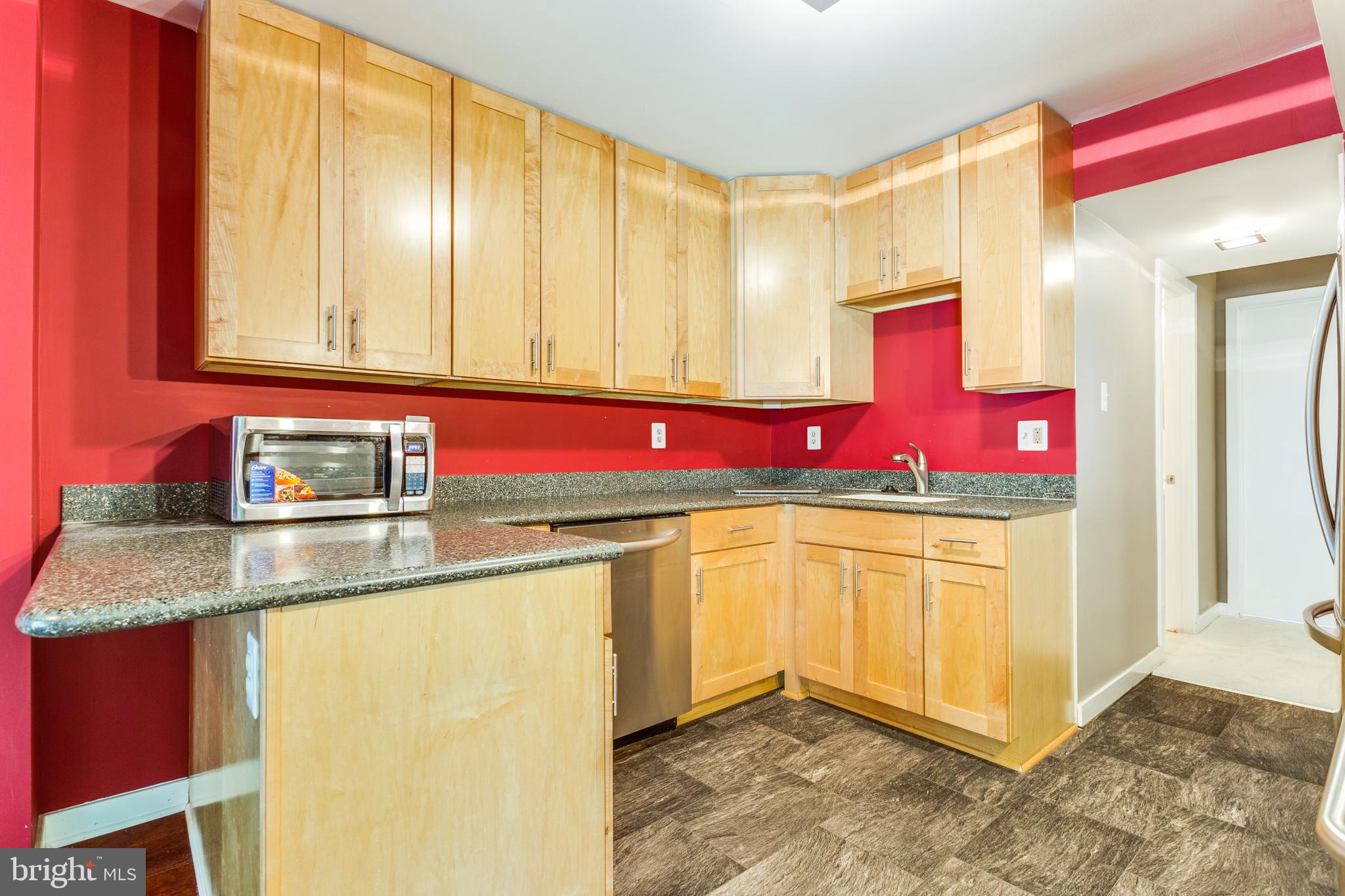 SOUTHGATE - Residential