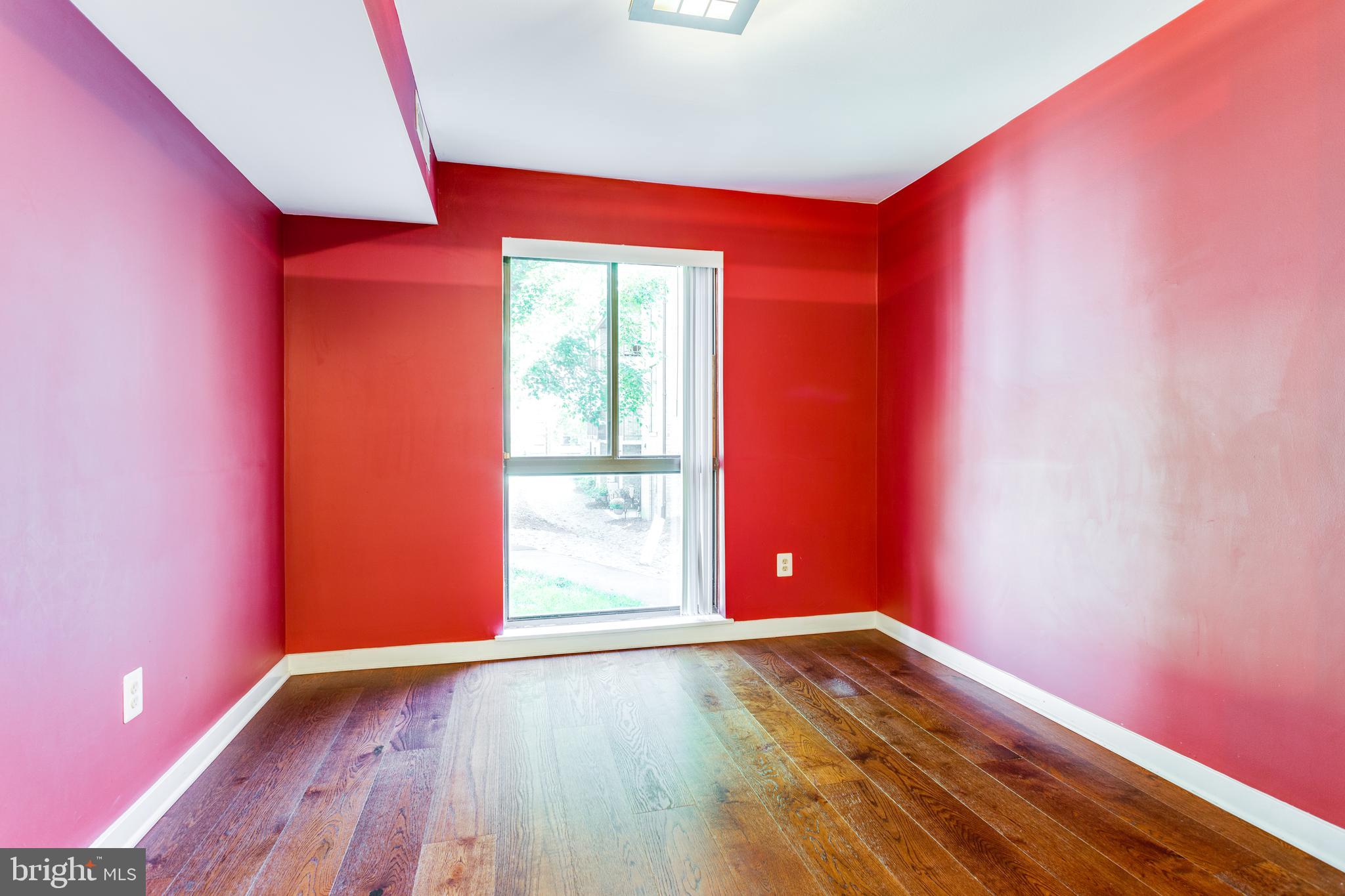 SOUTHGATE - Residential