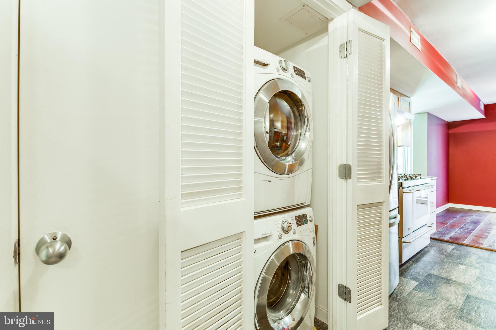 SOUTHGATE - Residential