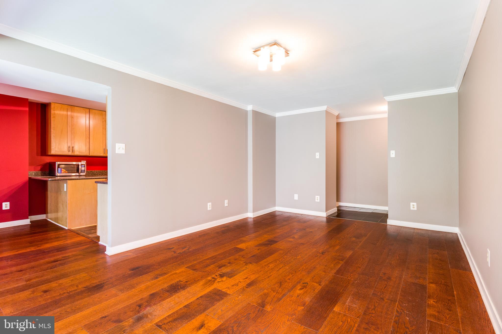 SOUTHGATE - Residential