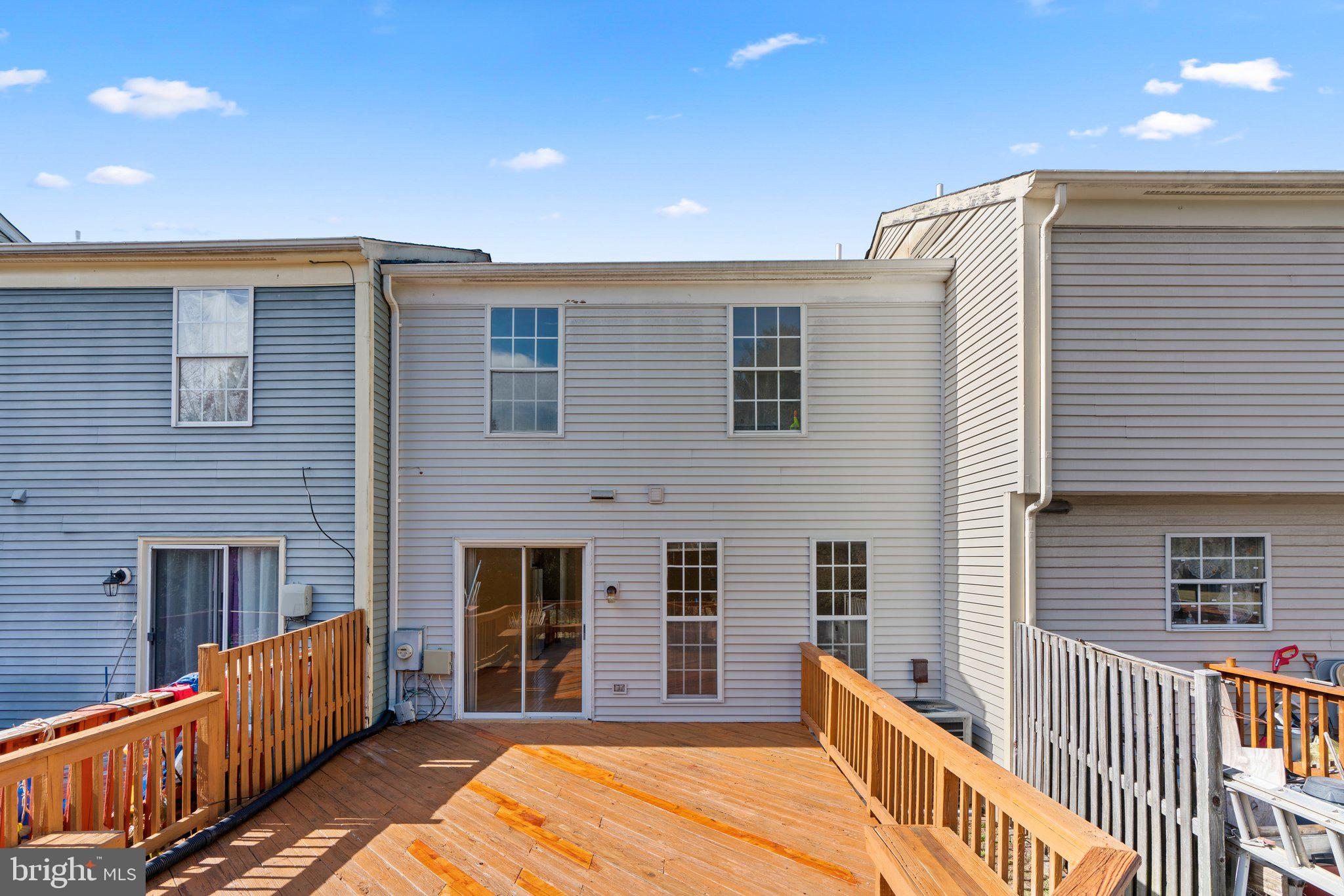 LONGMEADOW - Residential