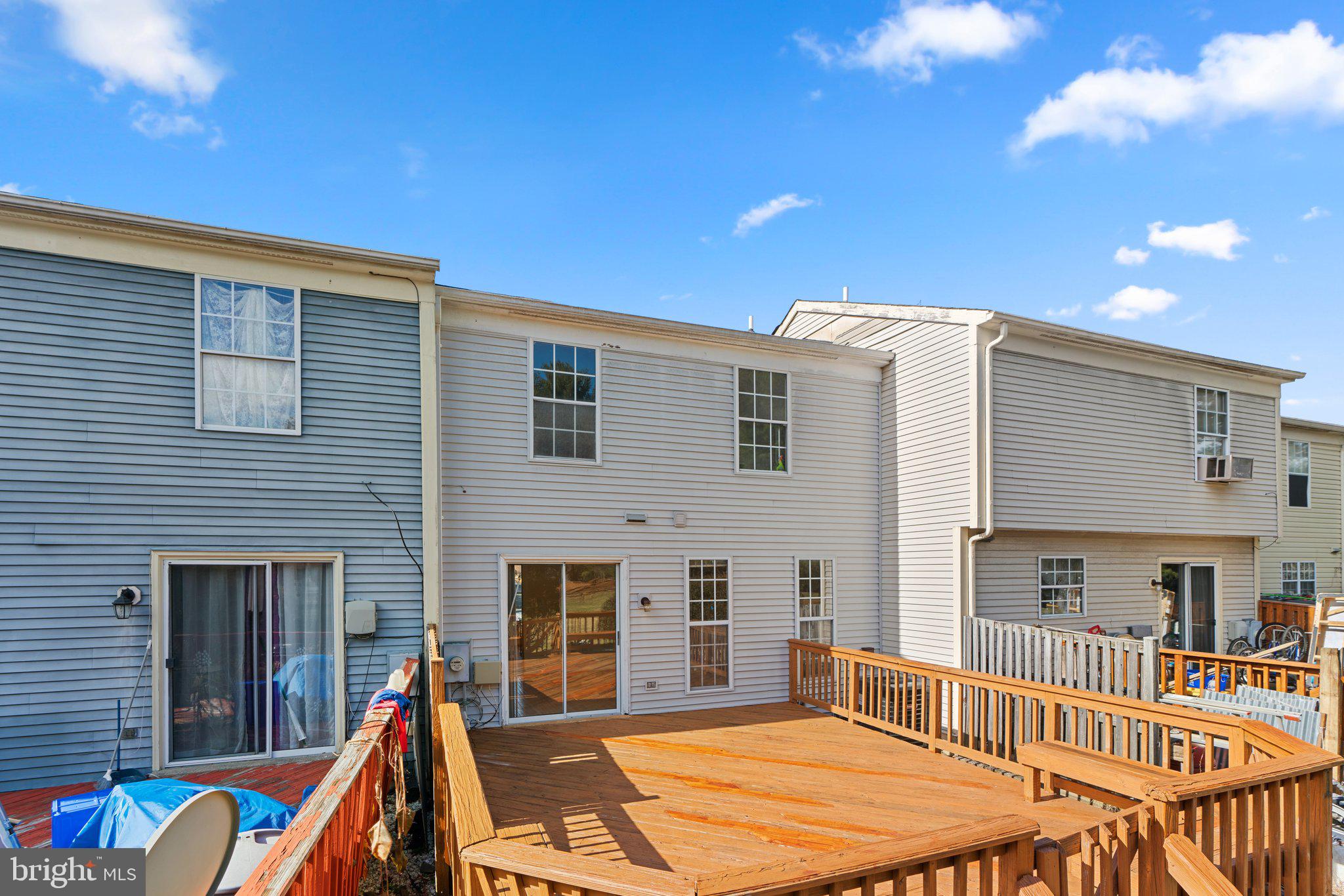 LONGMEADOW - Residential