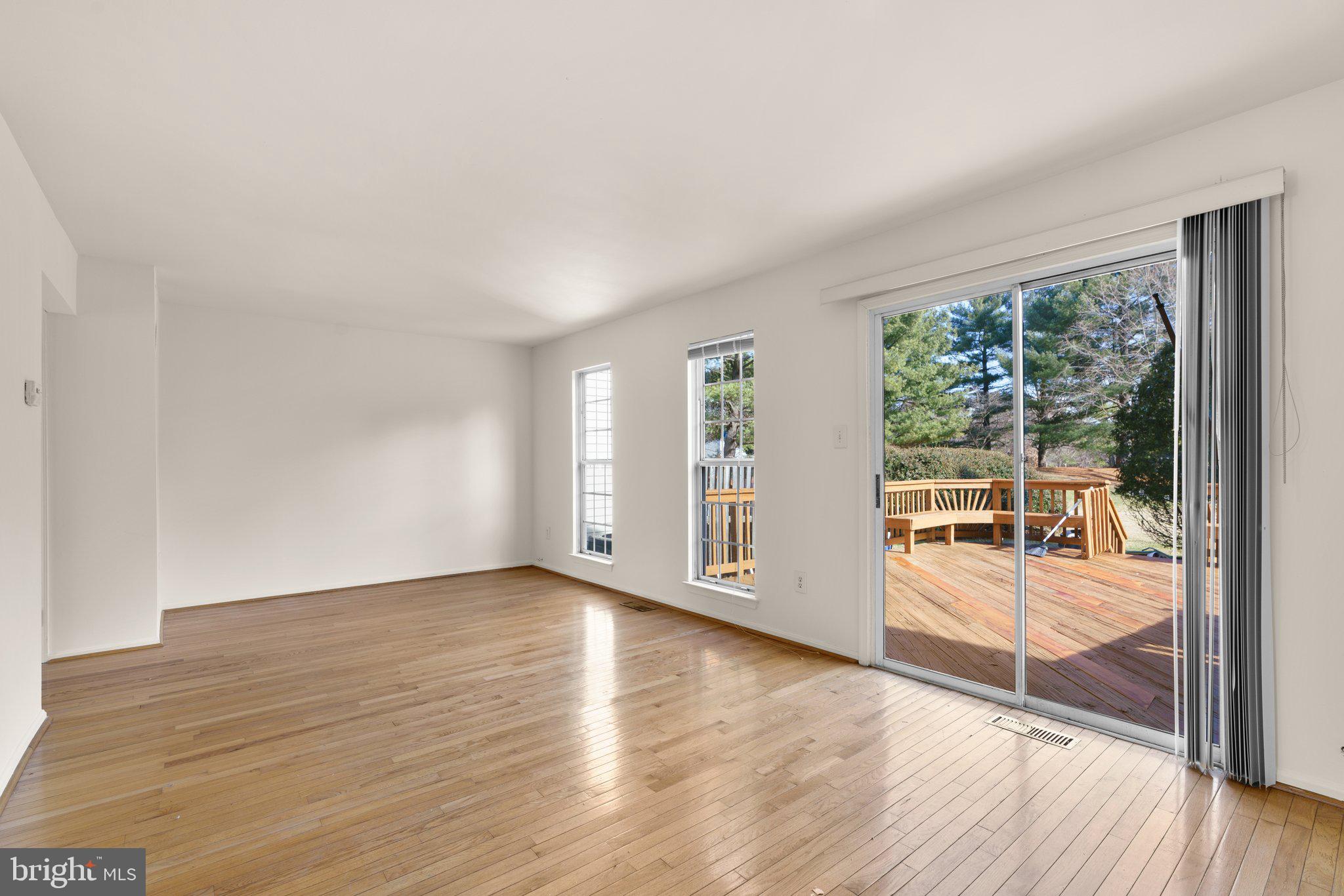 LONGMEADOW - Residential