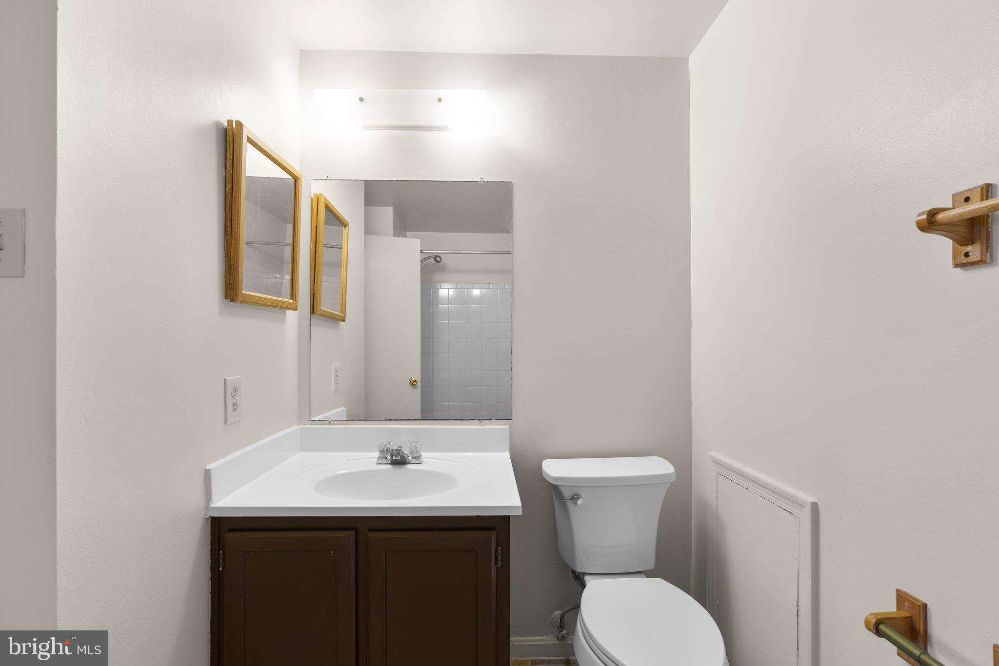 LONGMEADOW - Residential