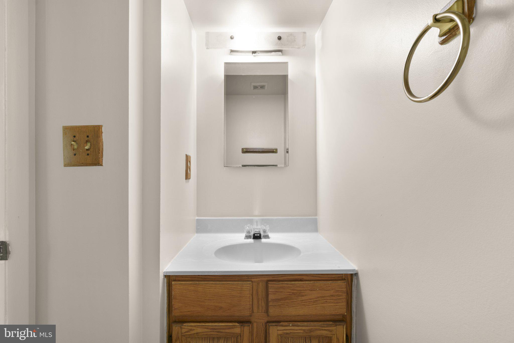 LONGMEADOW - Residential