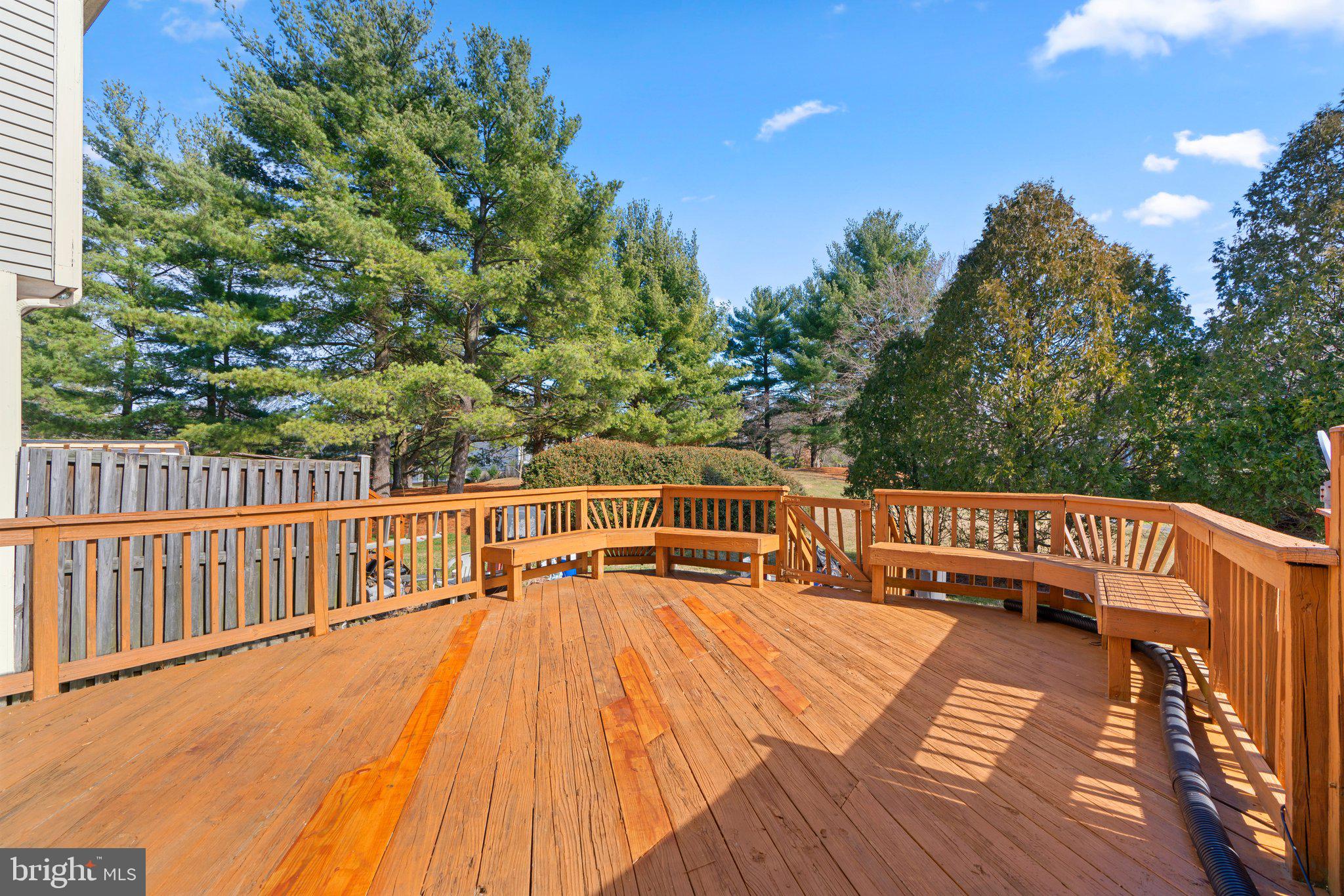 LONGMEADOW - Residential