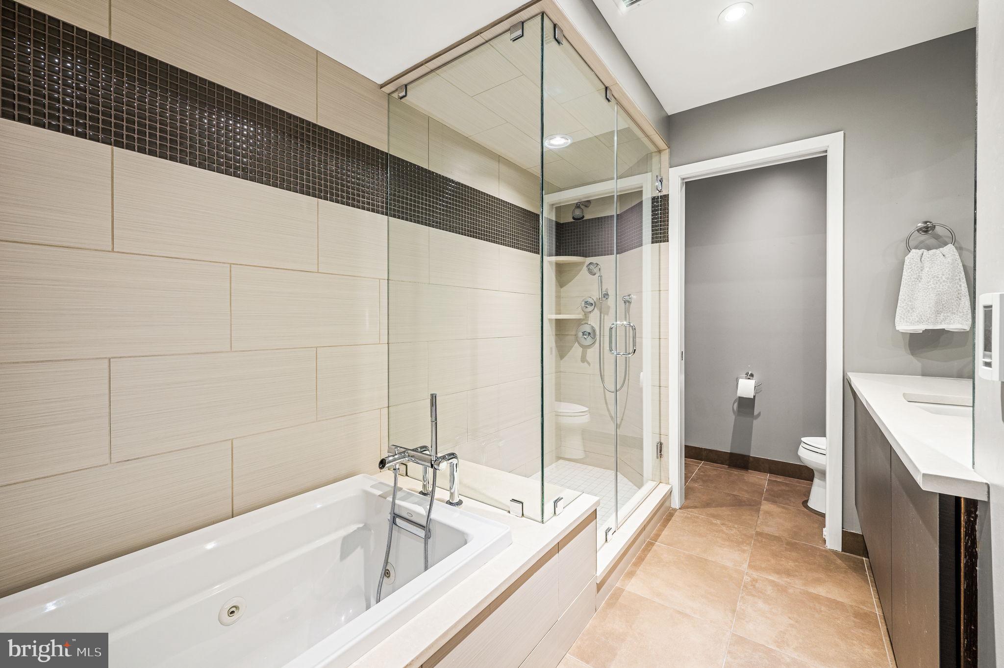 GRADUATE HOSPITAL - Residential