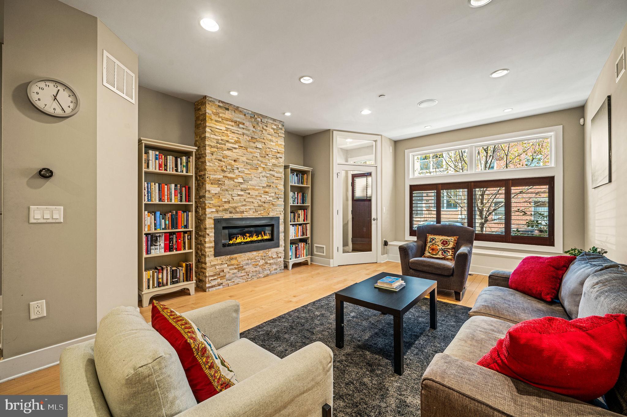 GRADUATE HOSPITAL - Residential