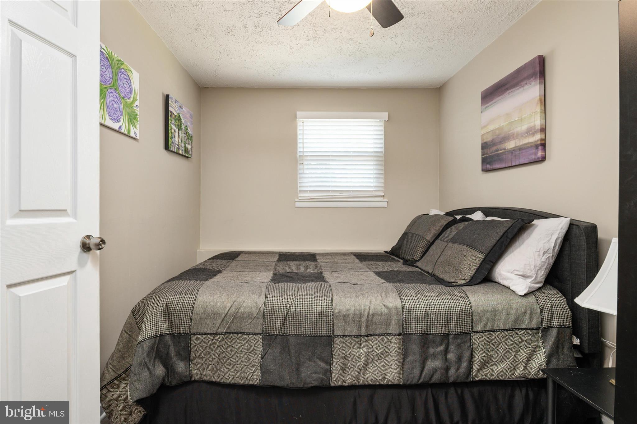 PROVINCES - Residential