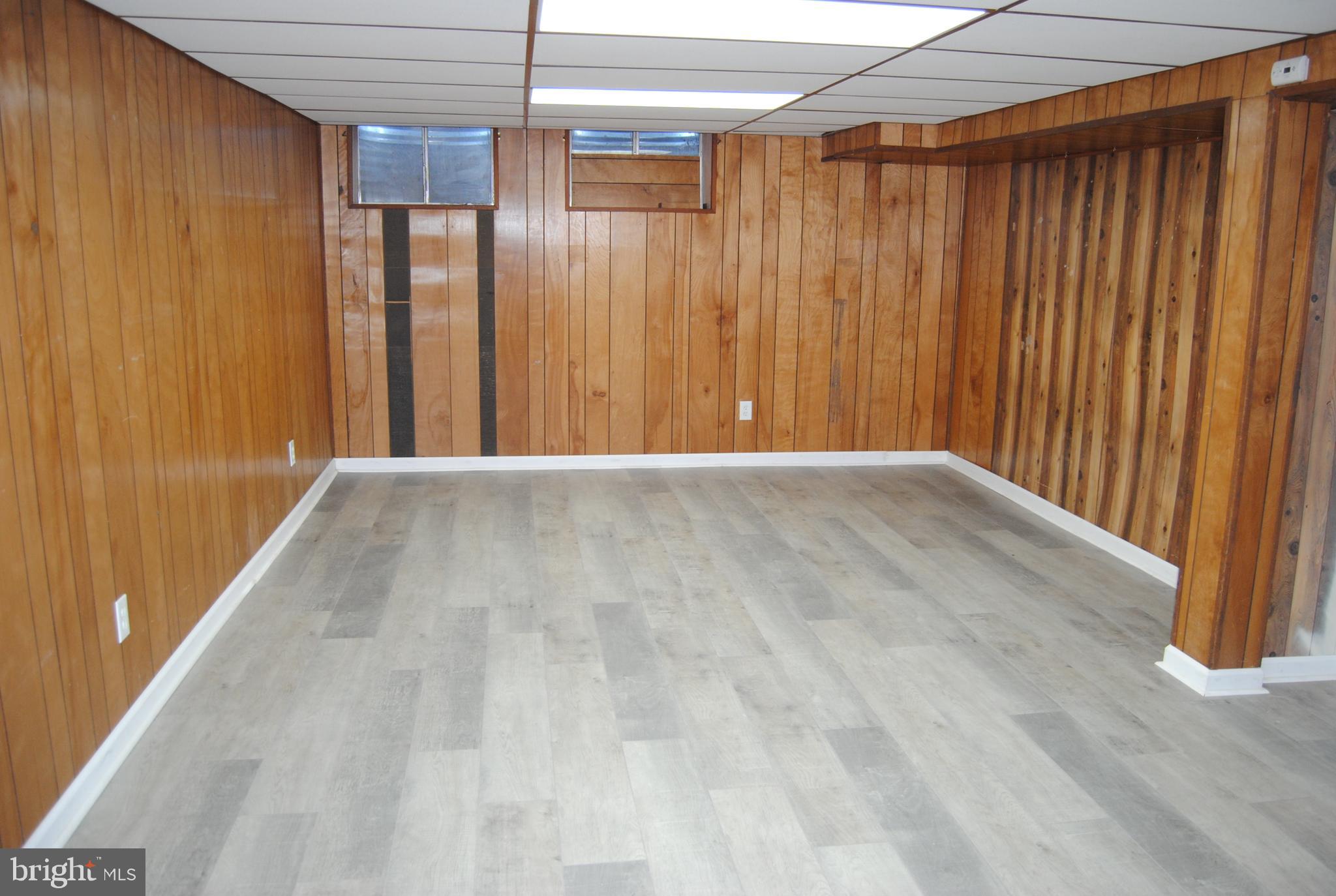 COUNTY DOWNE - Residential