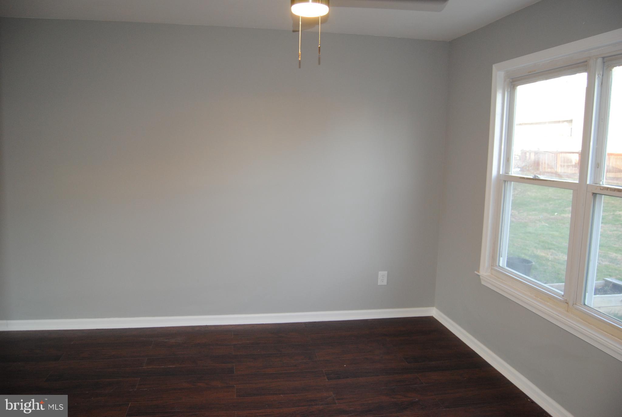 COUNTY DOWNE - Residential