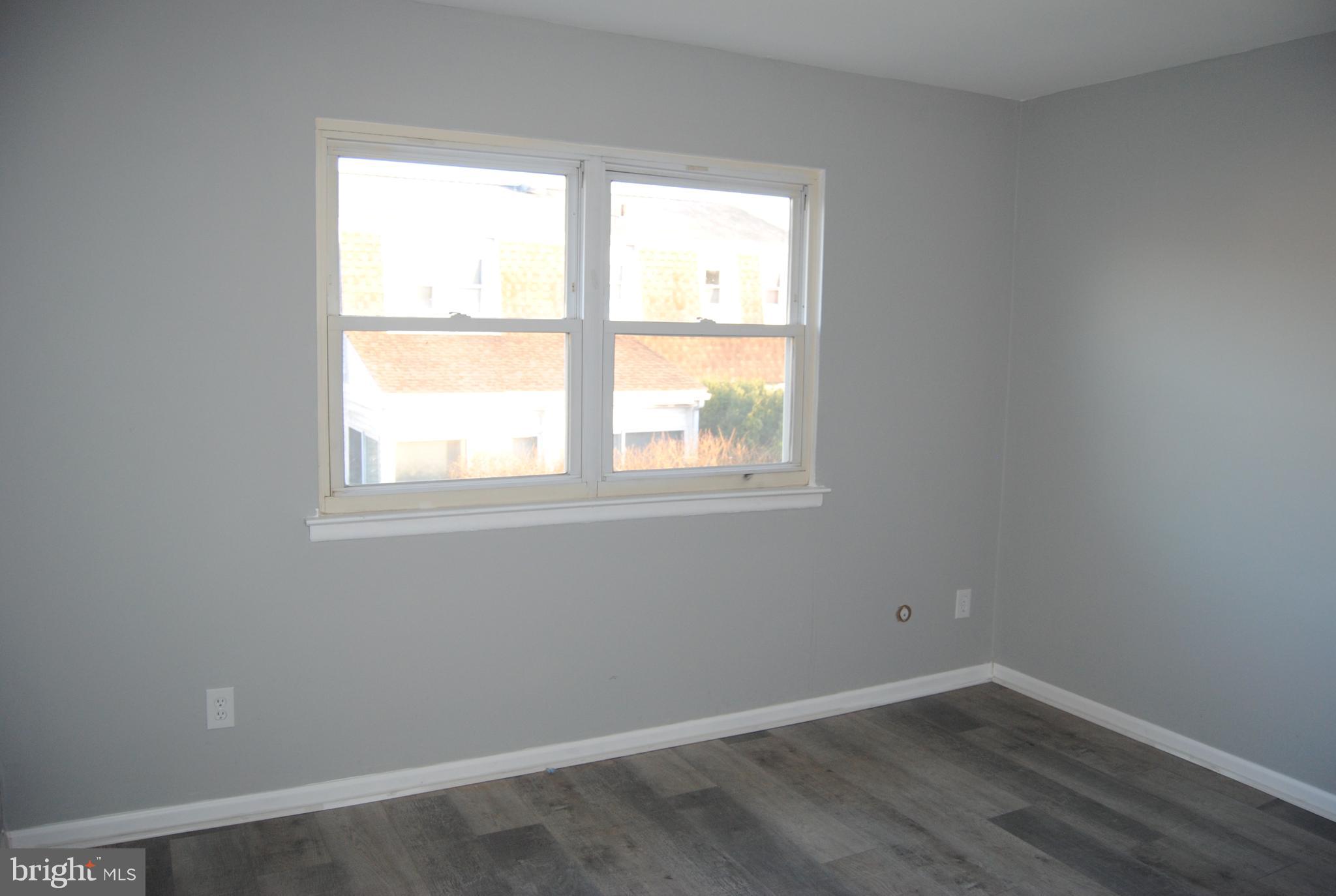 COUNTY DOWNE - Residential