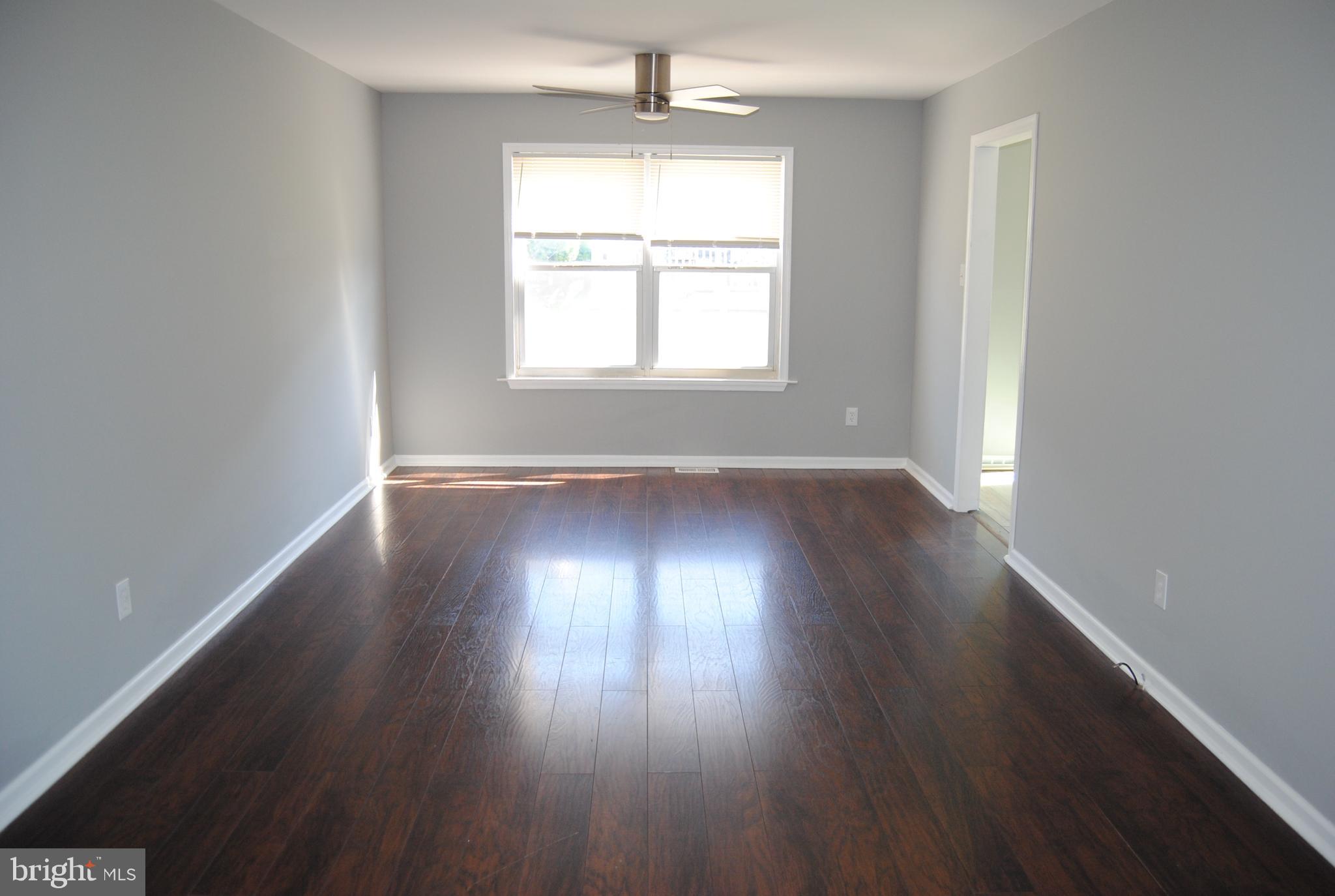 COUNTY DOWNE - Residential