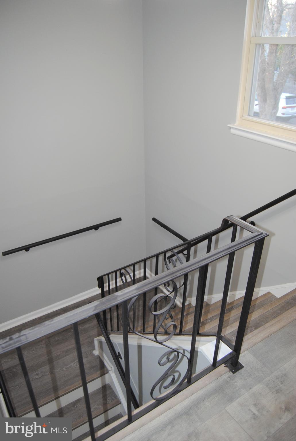 COUNTY DOWNE - Residential