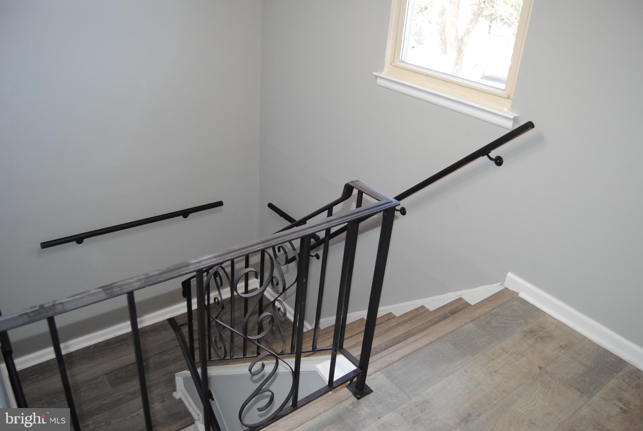 COUNTY DOWNE - Residential