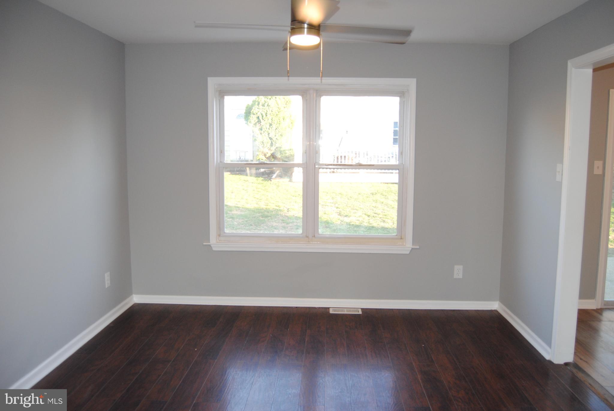 COUNTY DOWNE - Residential