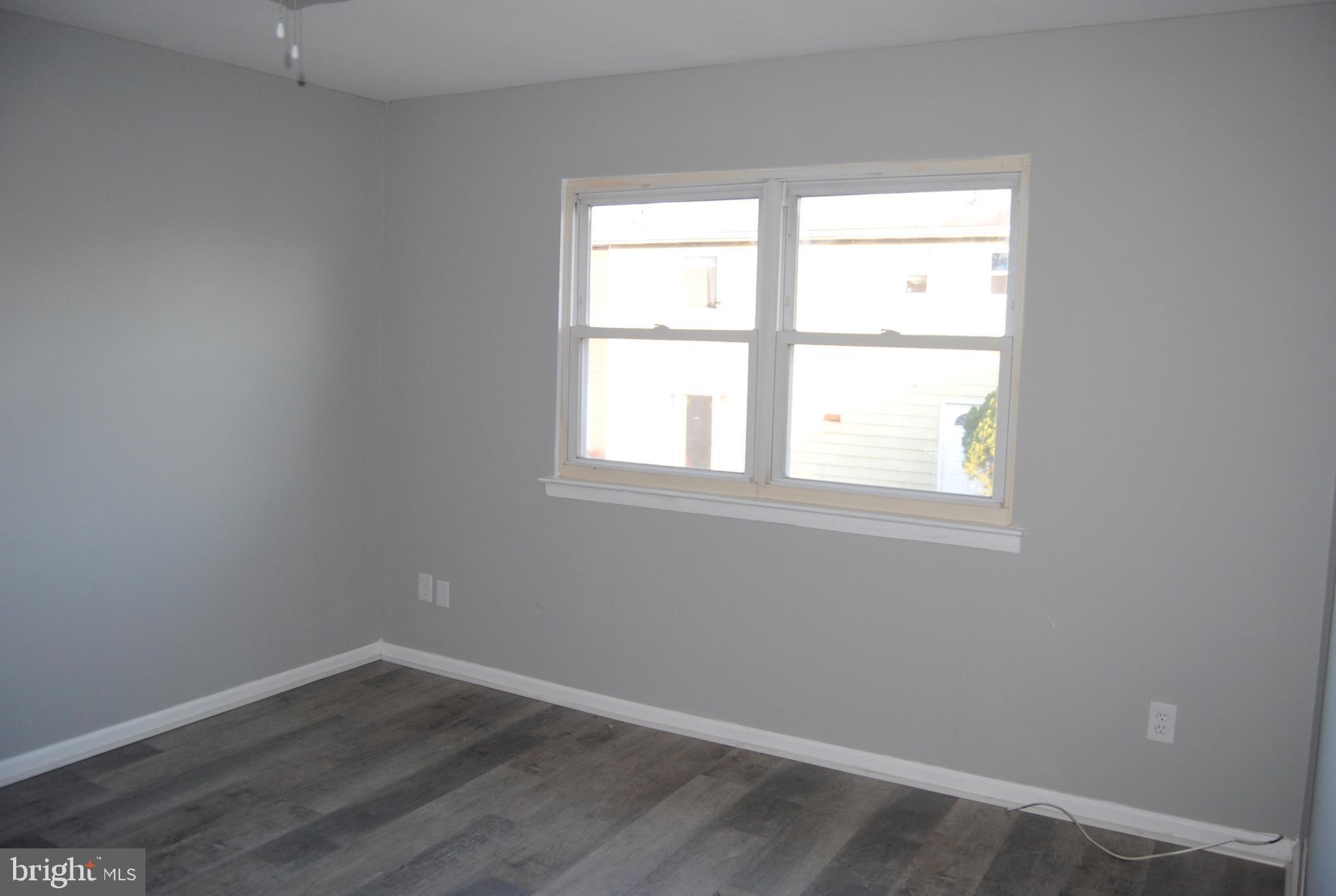 COUNTY DOWNE - Residential