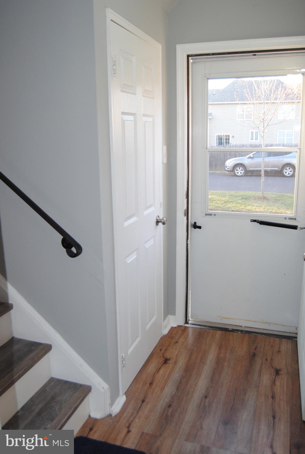 COUNTY DOWNE - Residential