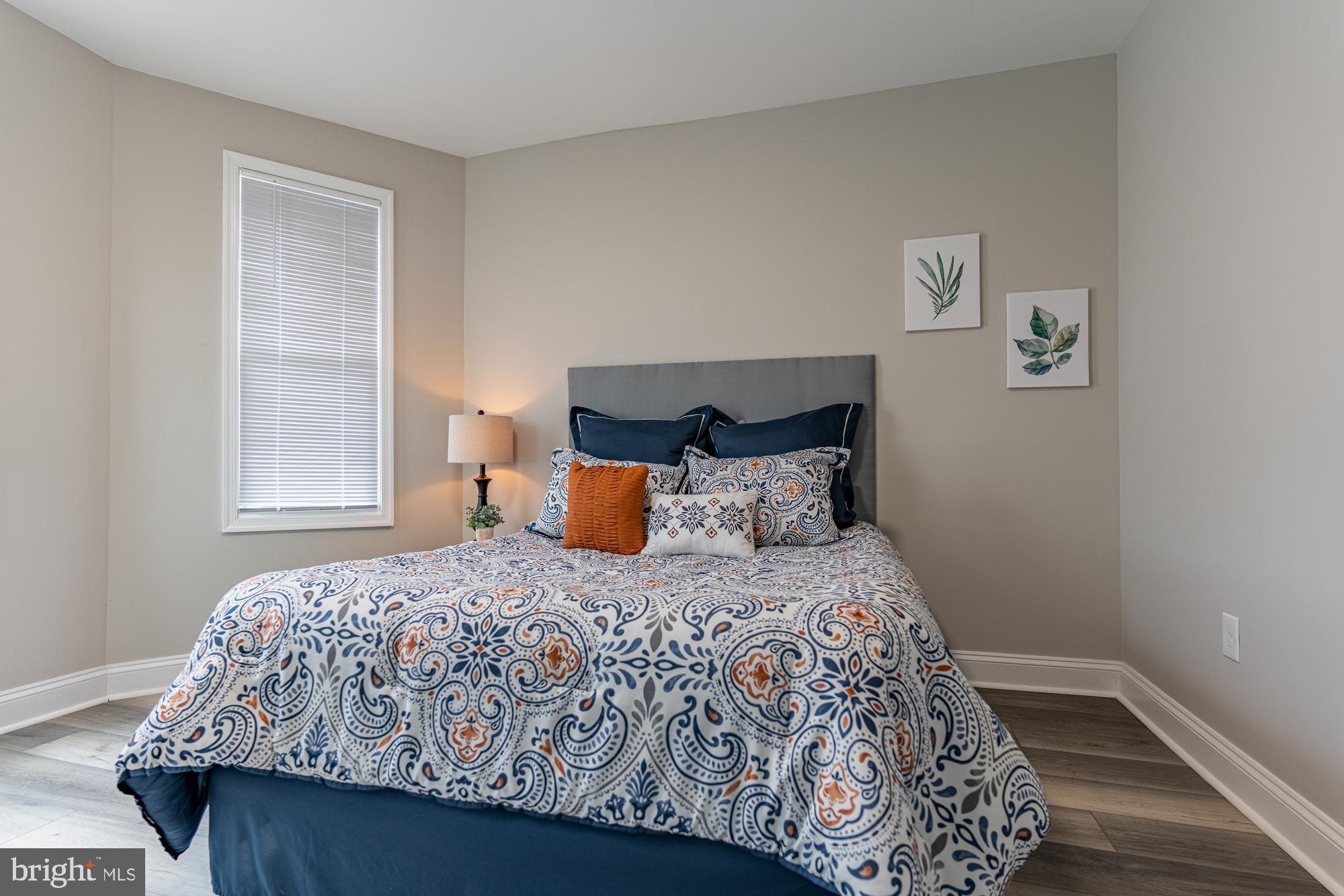LAKE EVESHAM - Residential Lease