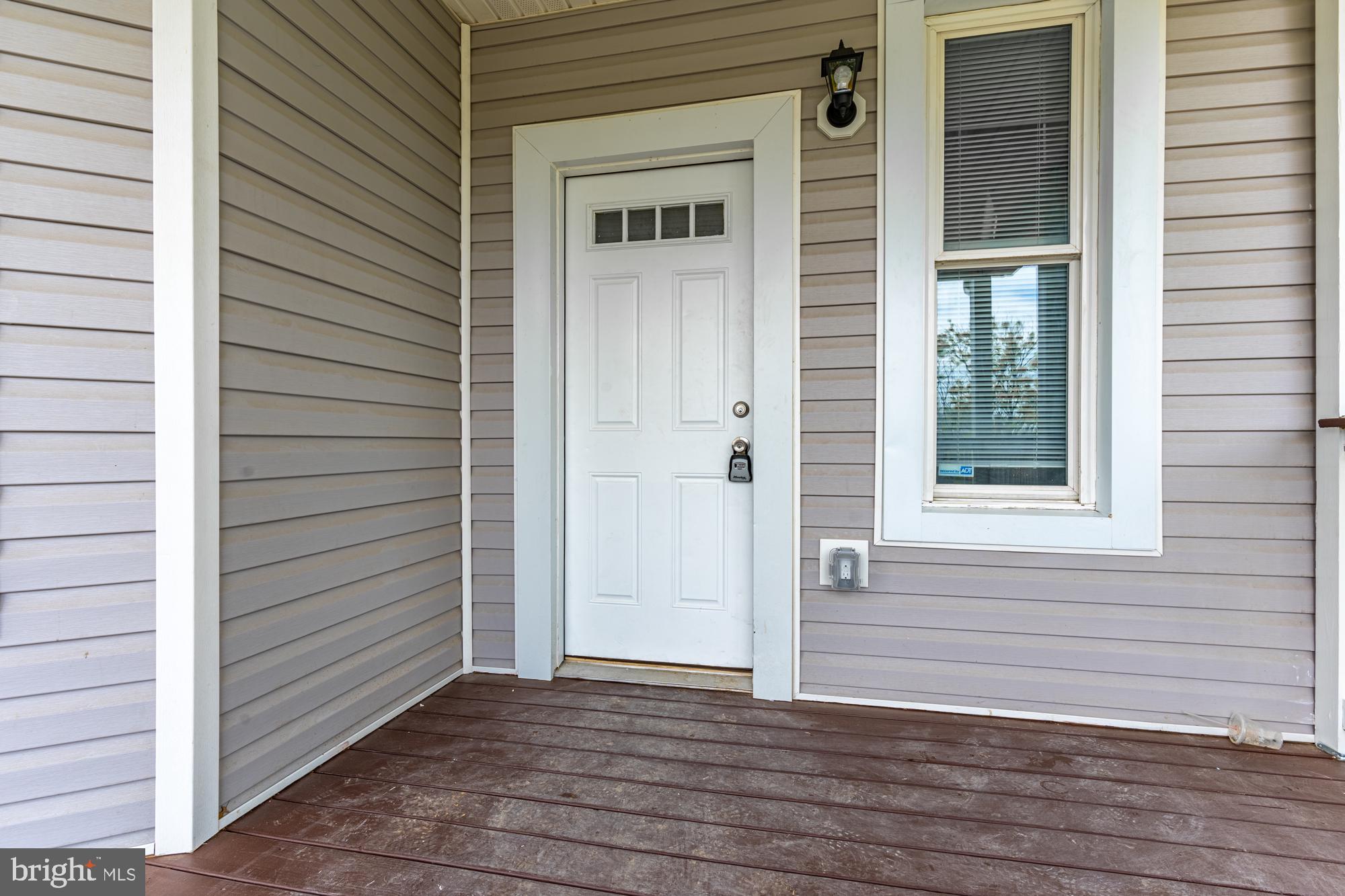 LAKE EVESHAM - Residential Lease