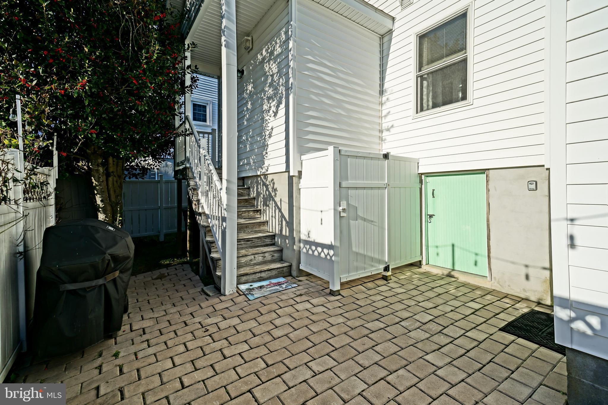 LEWES BEACH - Residential