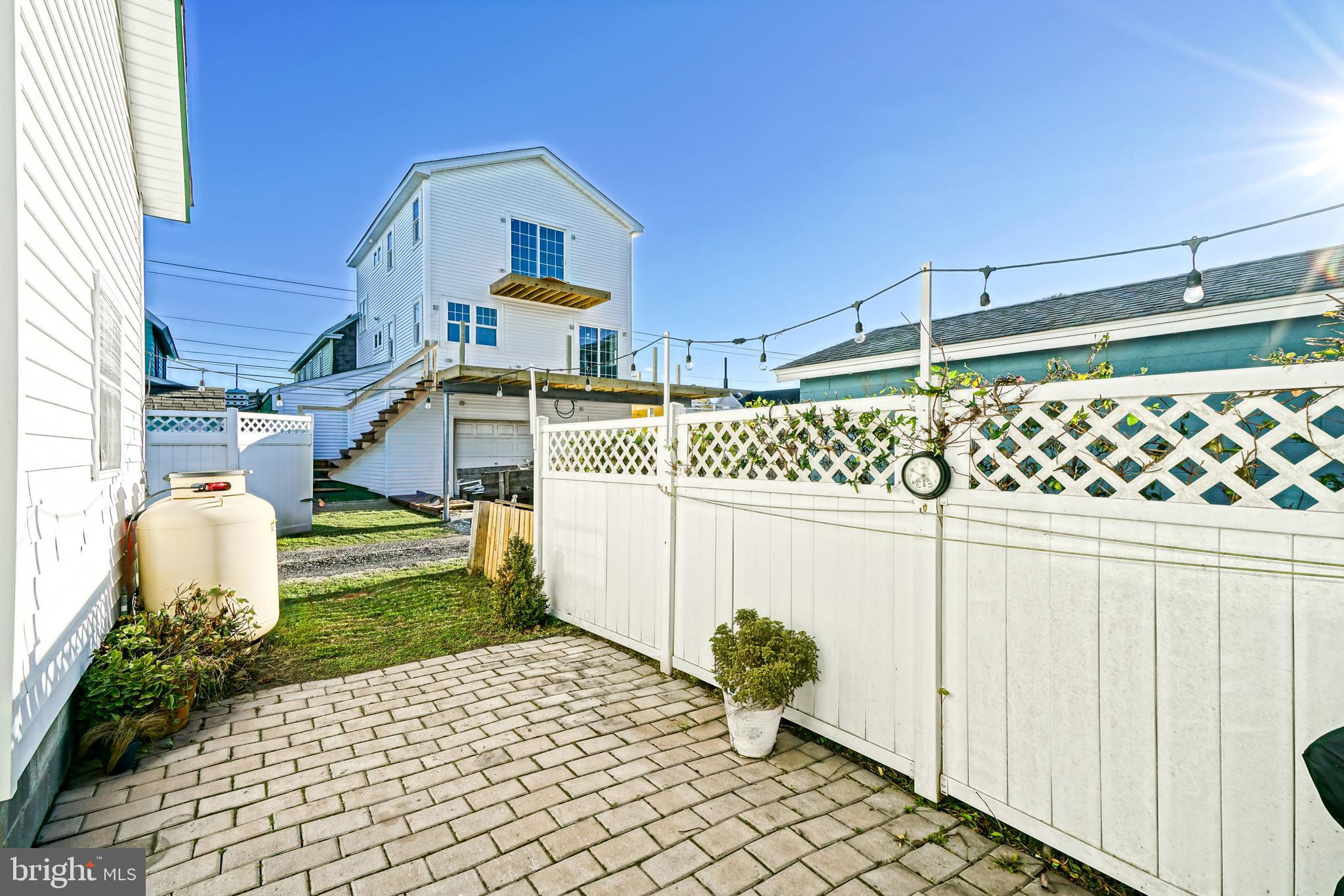 LEWES BEACH - Residential