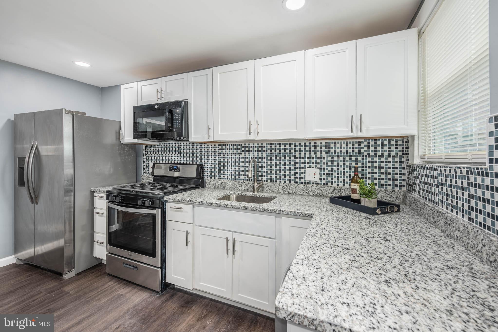 BROOKLYN - Residential