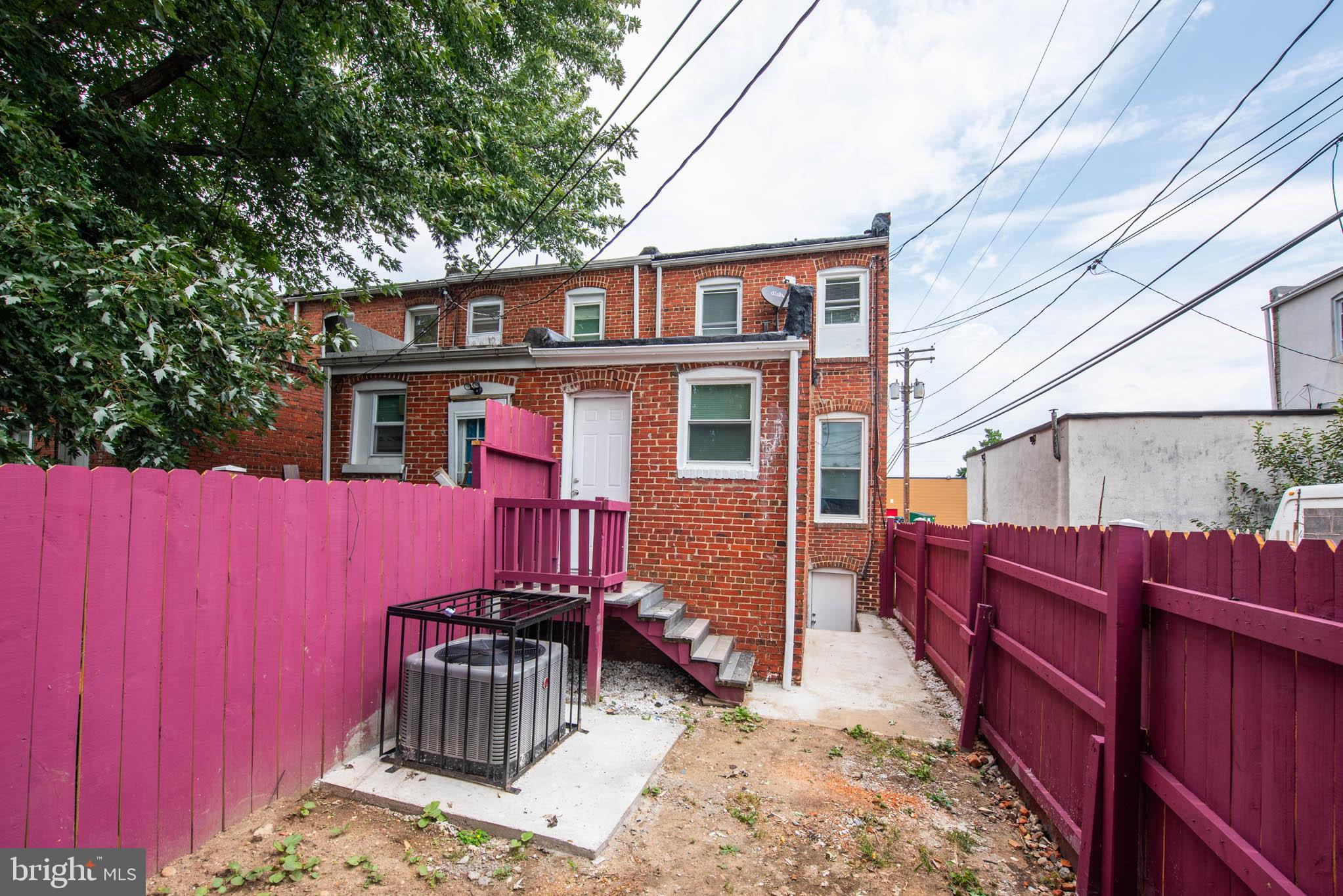 BROOKLYN - Residential