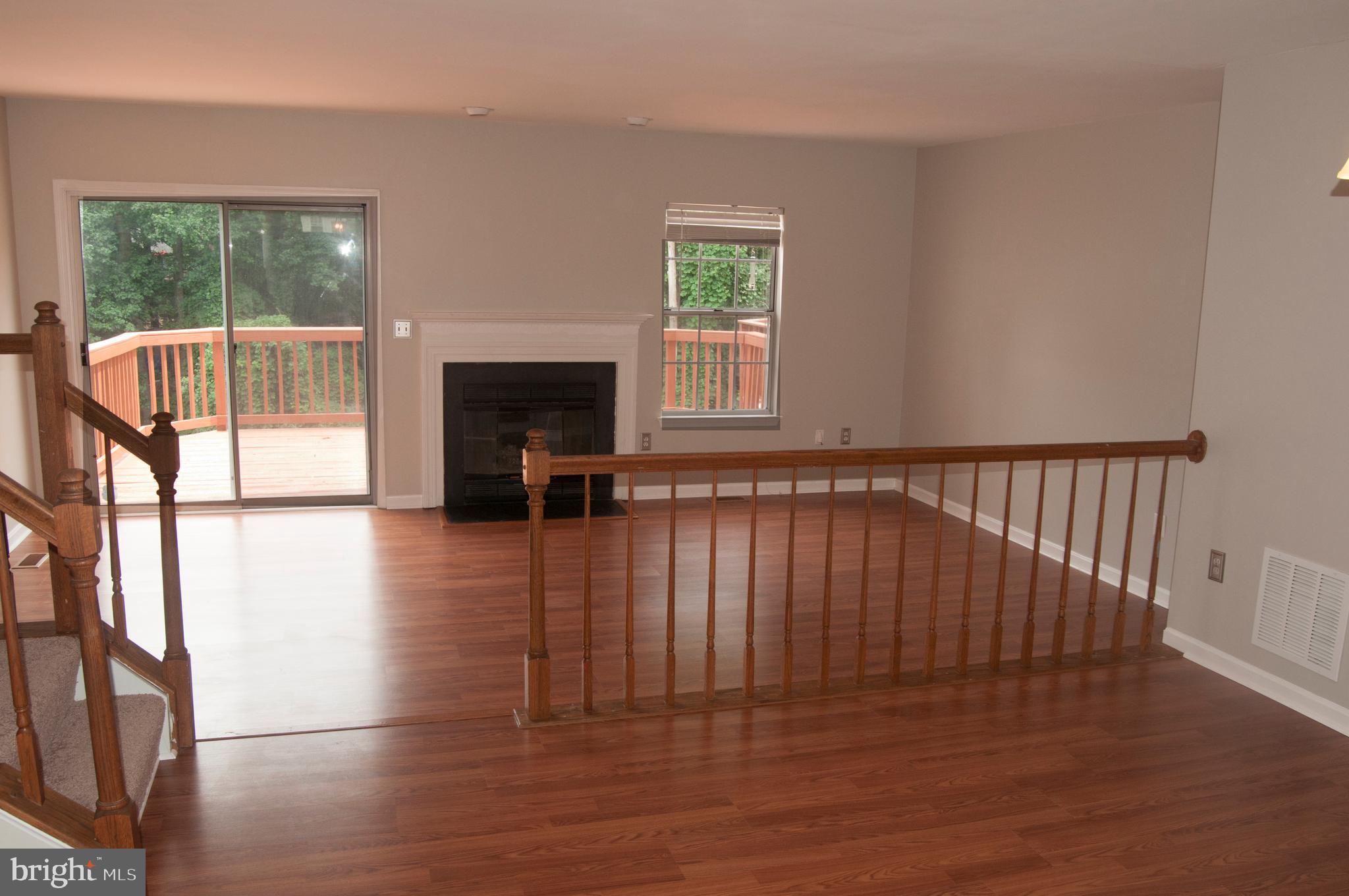 COURTS AT STAFFORD - Residential