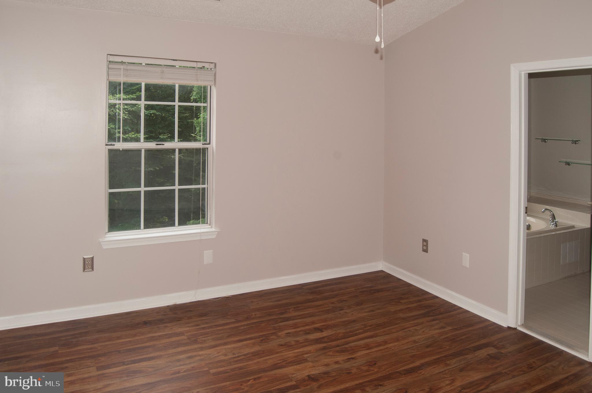 COURTS AT STAFFORD - Residential